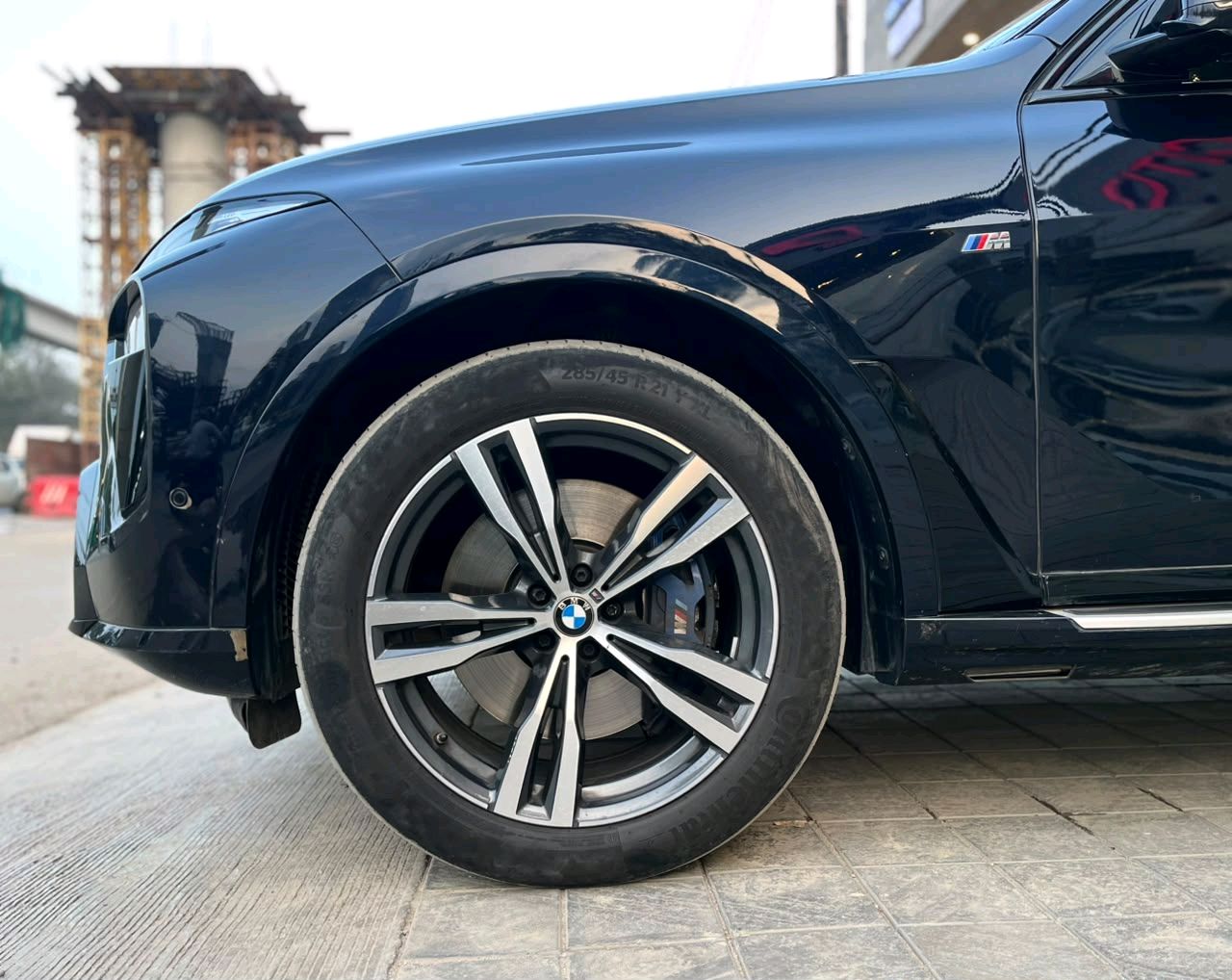 BMW X7 Lci photo 10