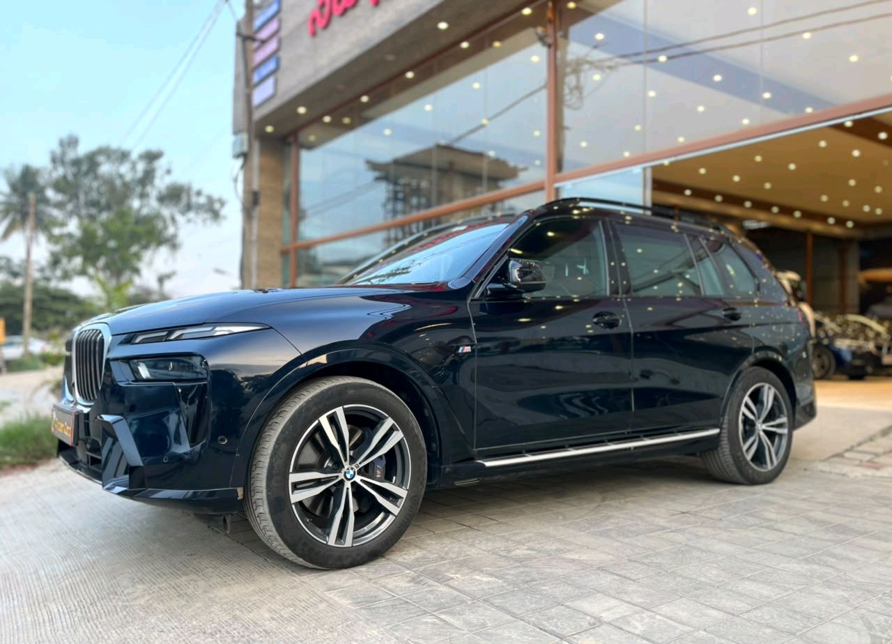 BMW X7 Lci photo 12