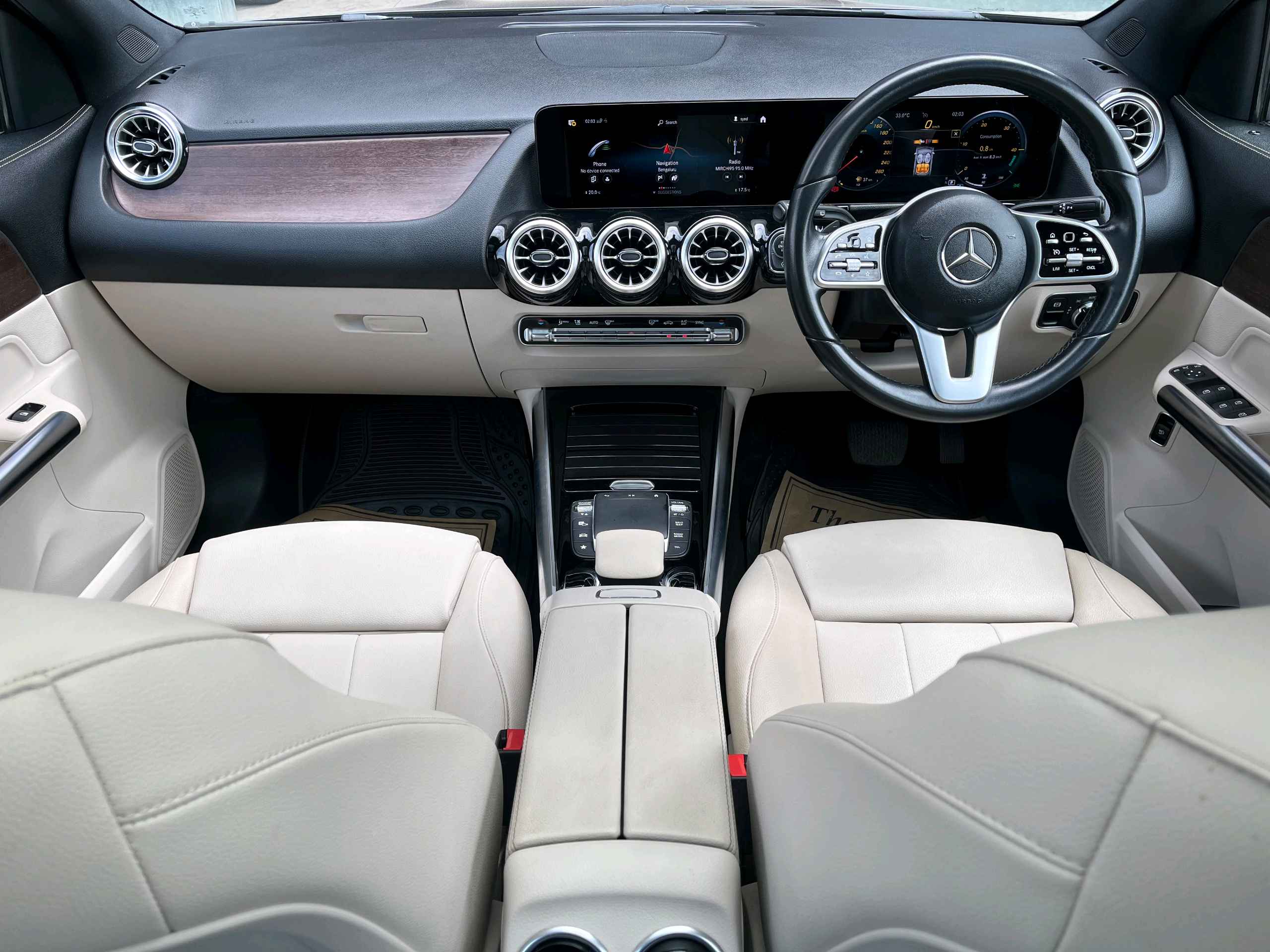Mercedes Benz Gla photo 10