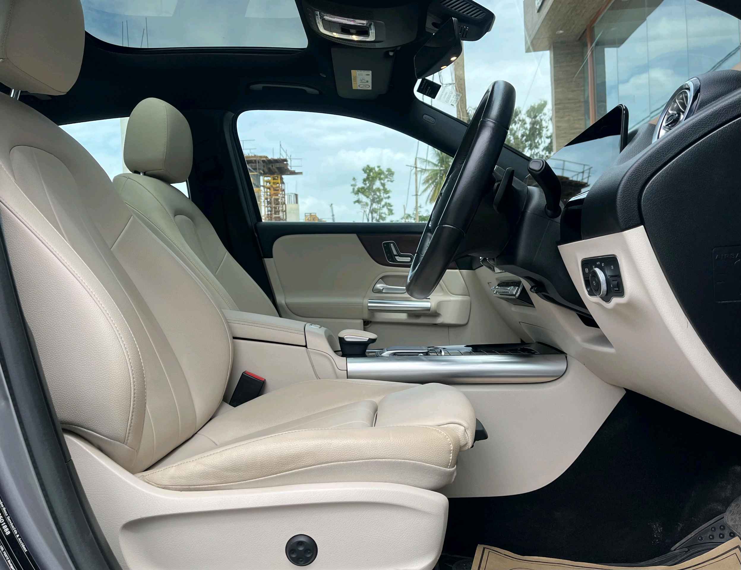 Mercedes Benz Gla photo 13
