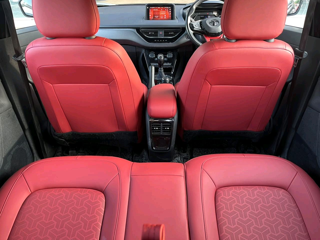 Tata Nexon photo 5
