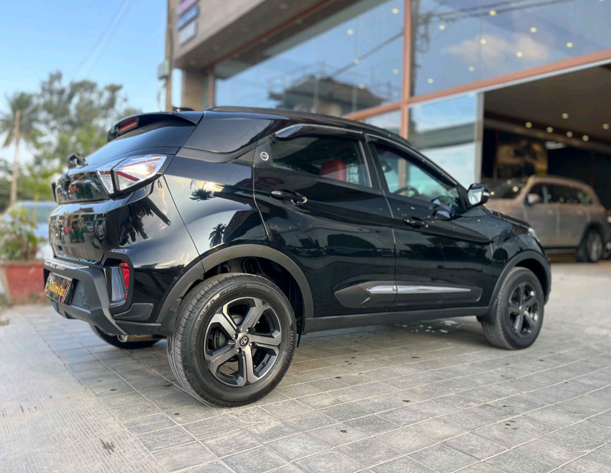 Tata Nexon photo 13