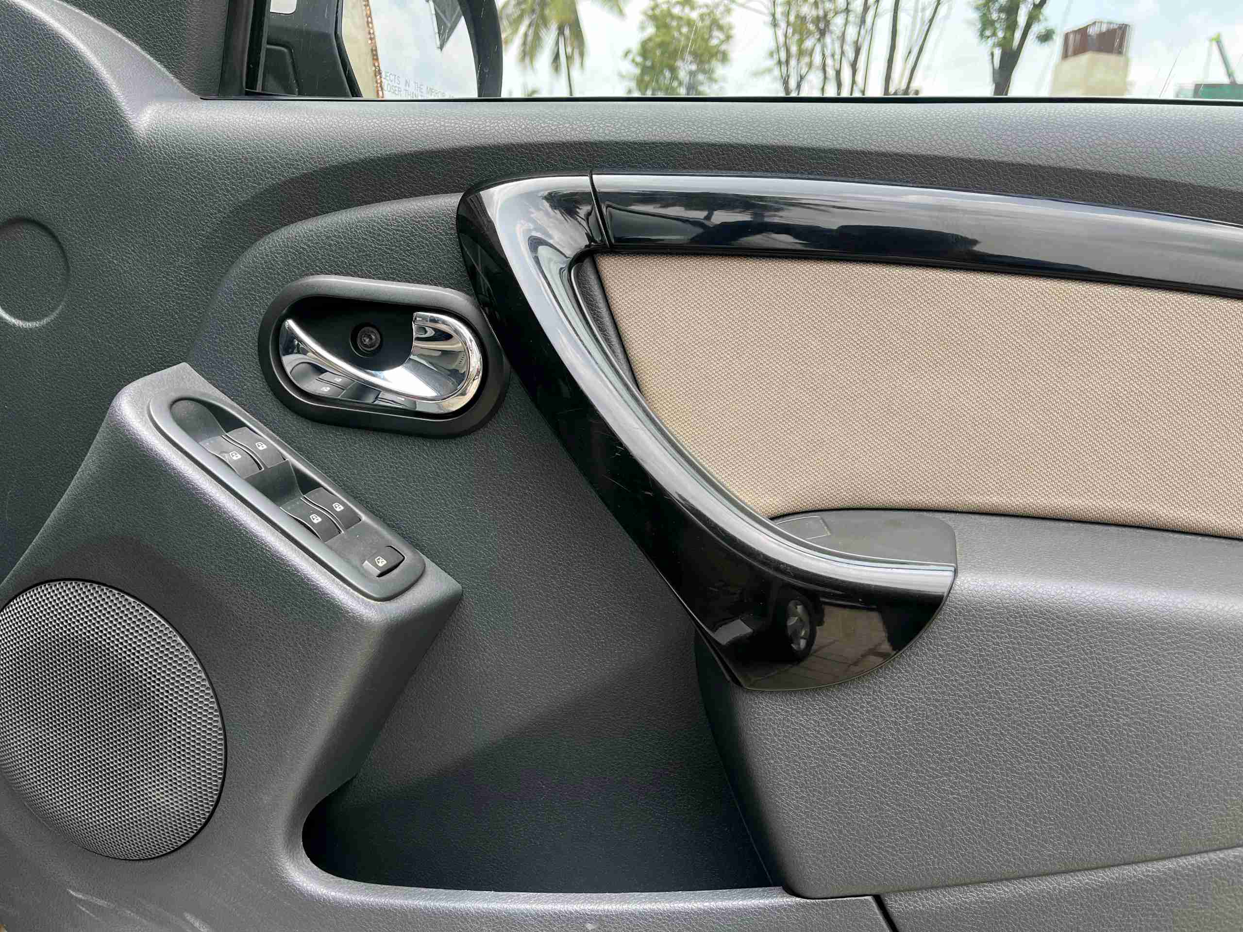 Renault Duster photo 10
