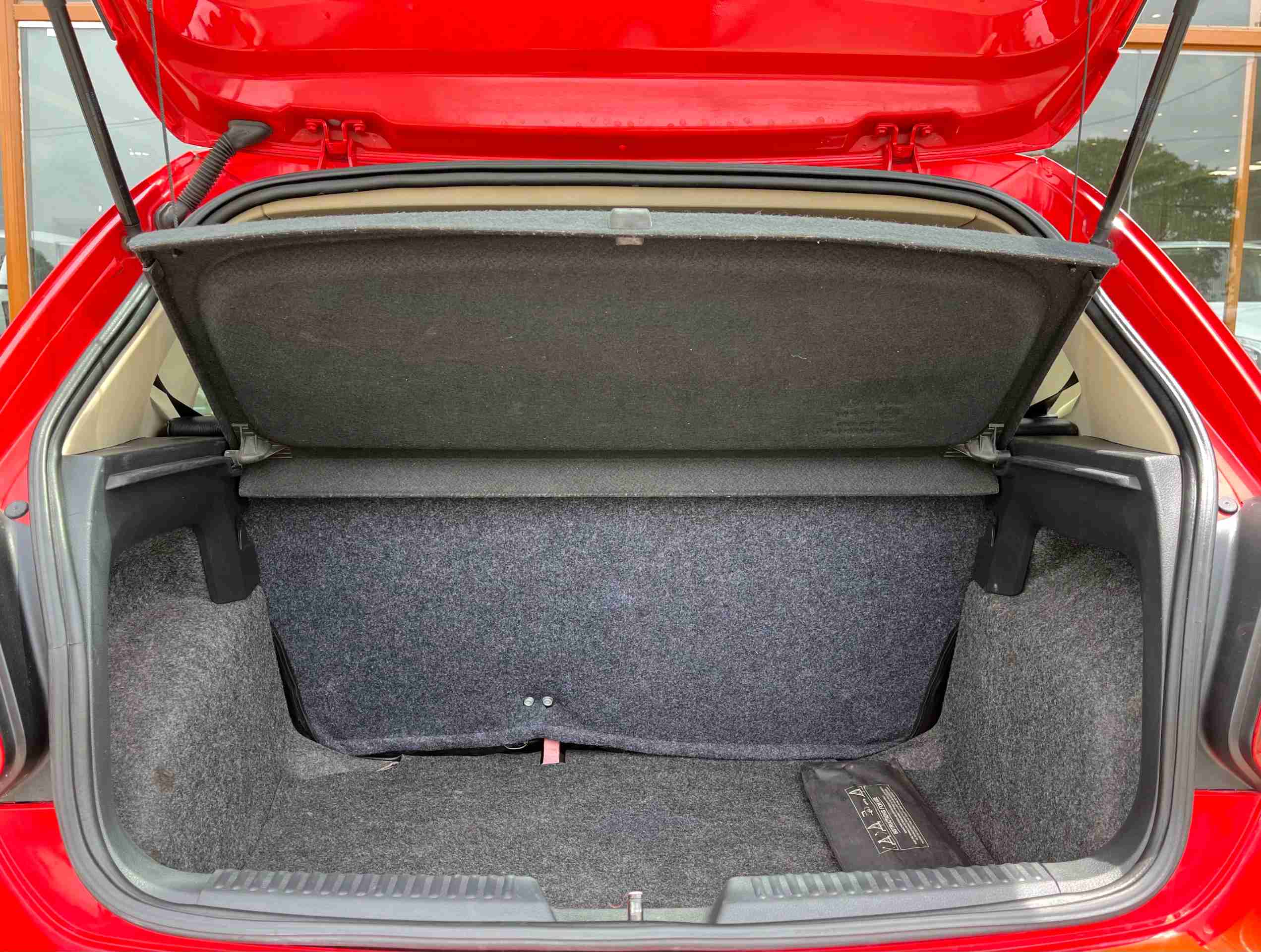 Volkswagen Polo photo 13