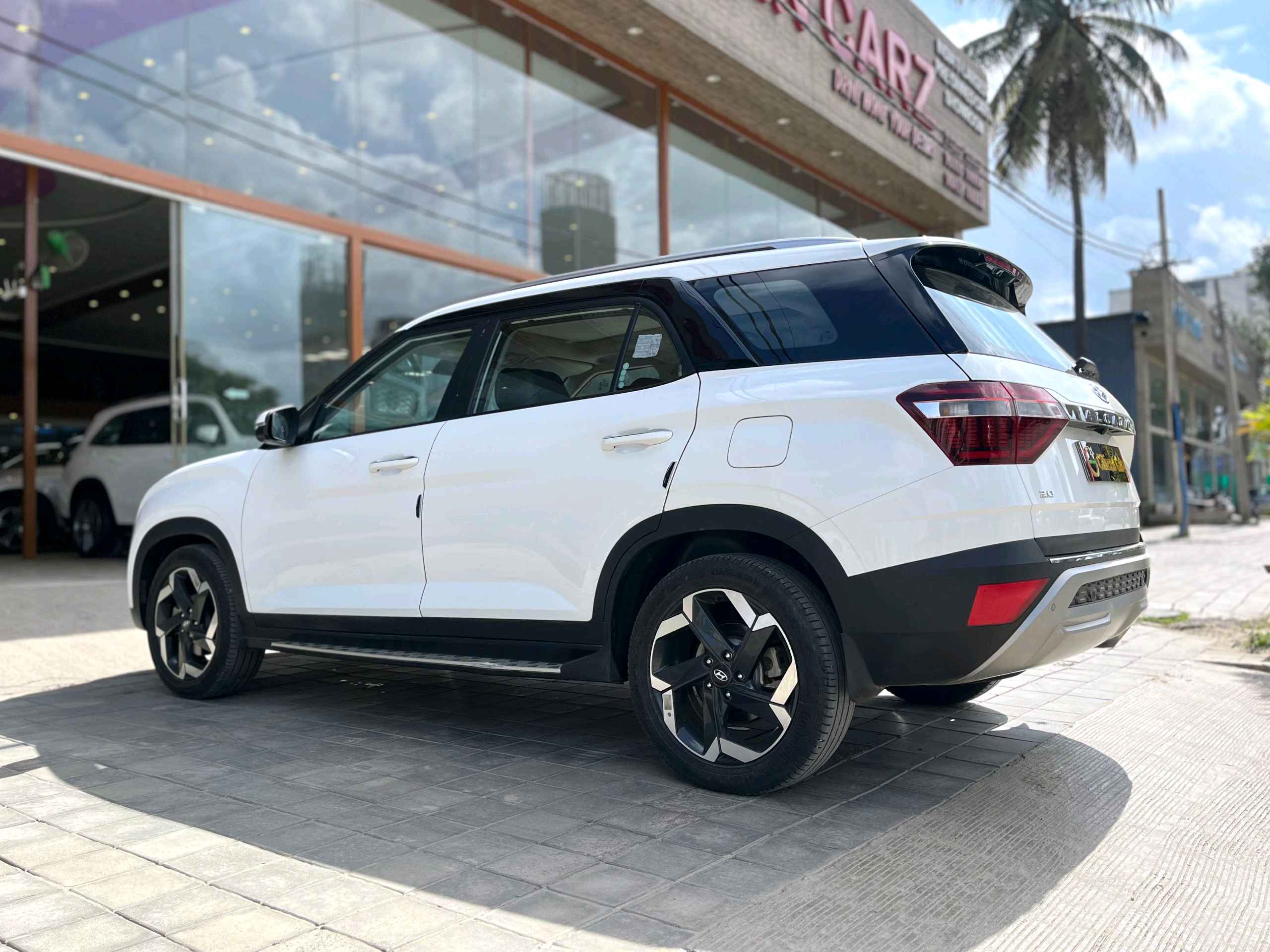 Hyundai Alcazar photo 5