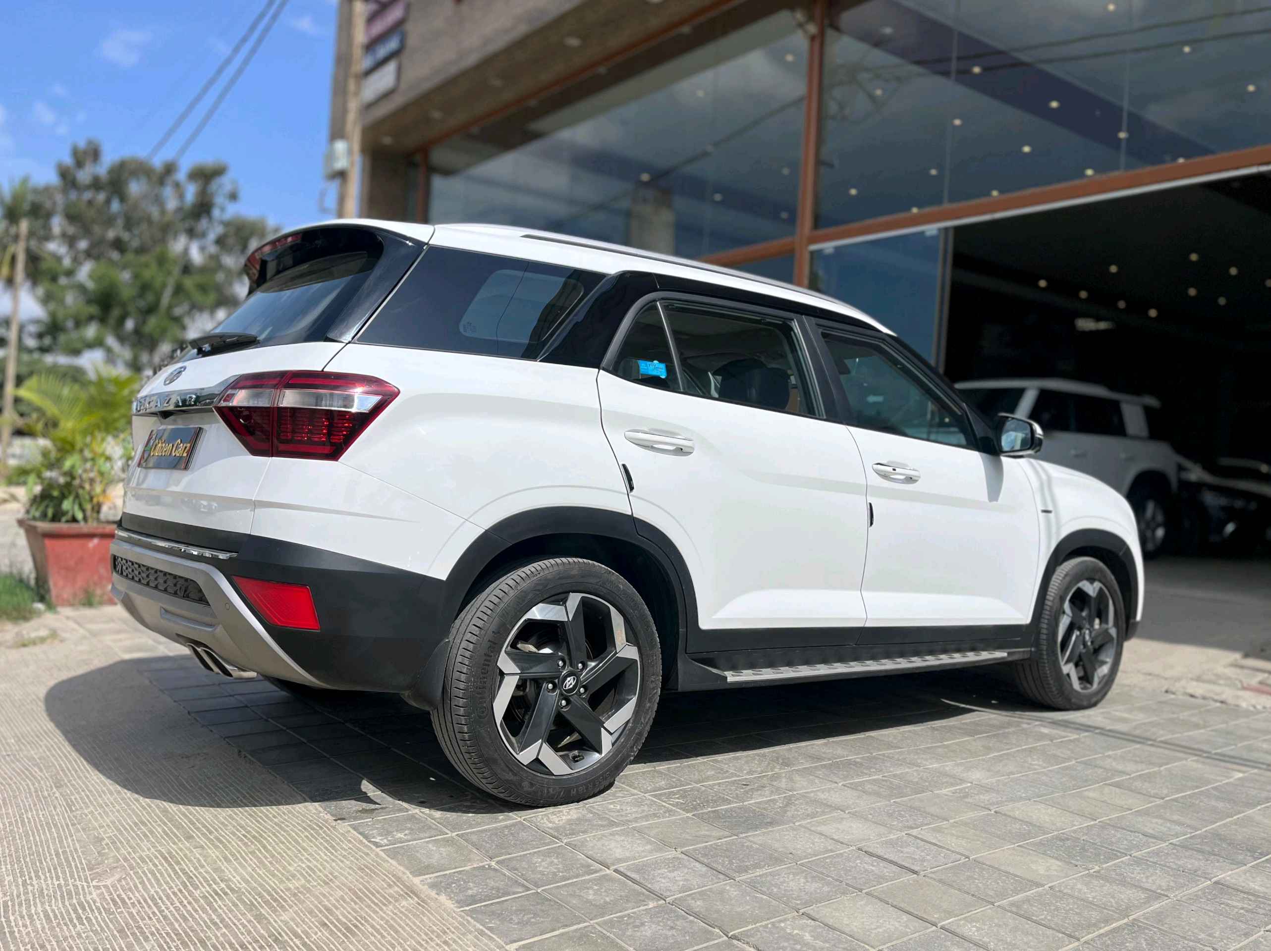 Hyundai Alcazar photo 8