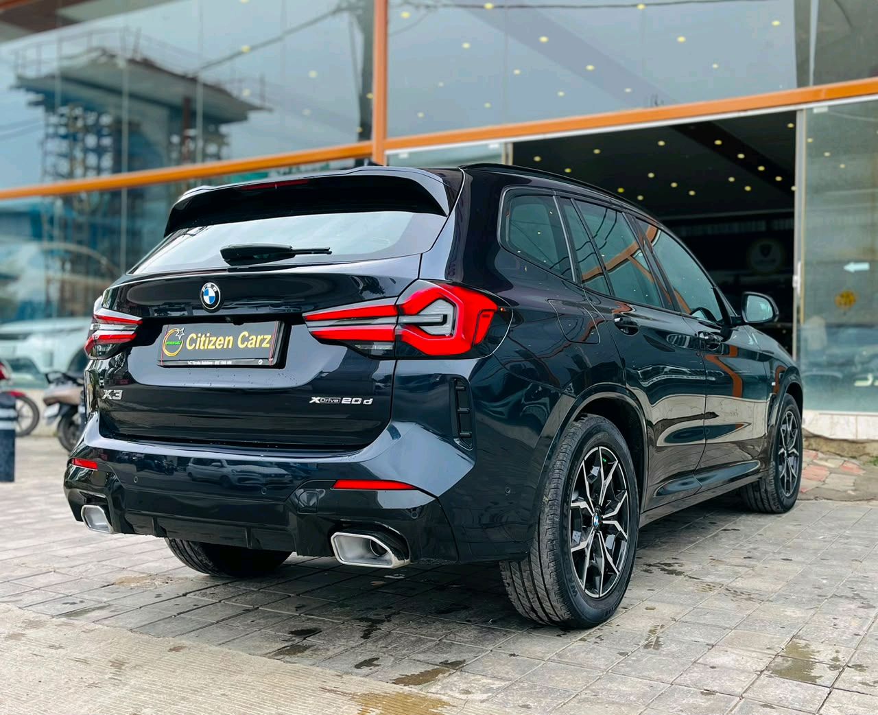BMW X3 photo 2