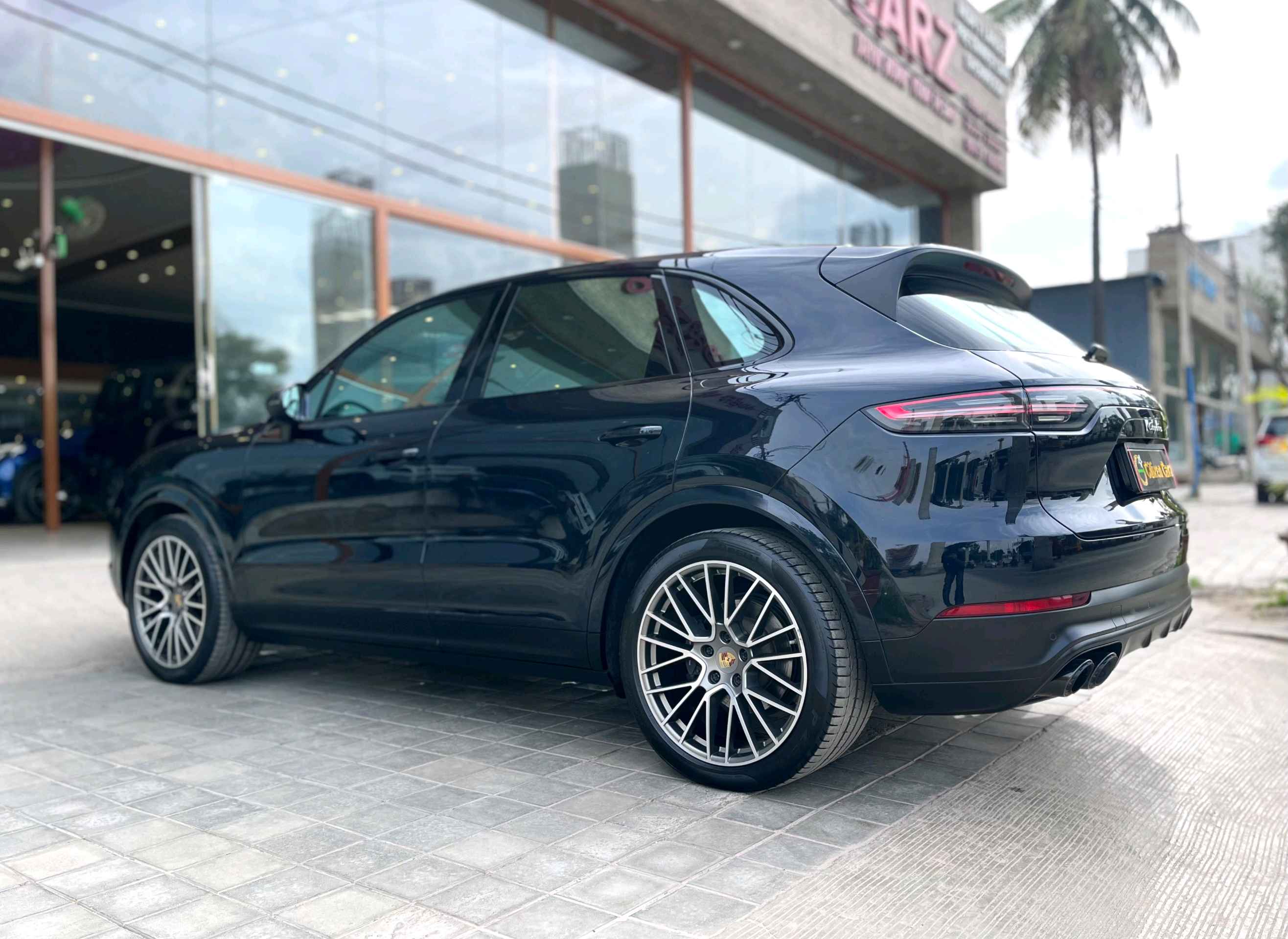 Porsche Cayenne photo 9