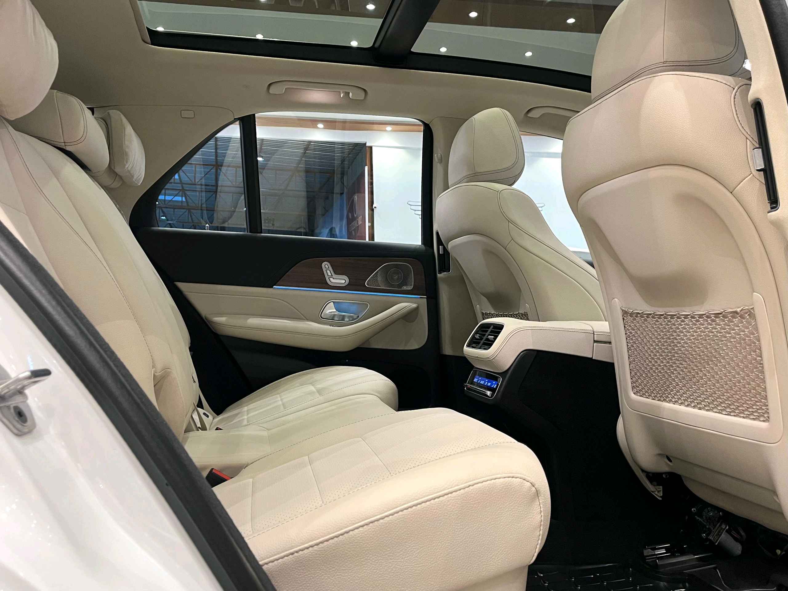 Mercedes Benz Gle photo 13