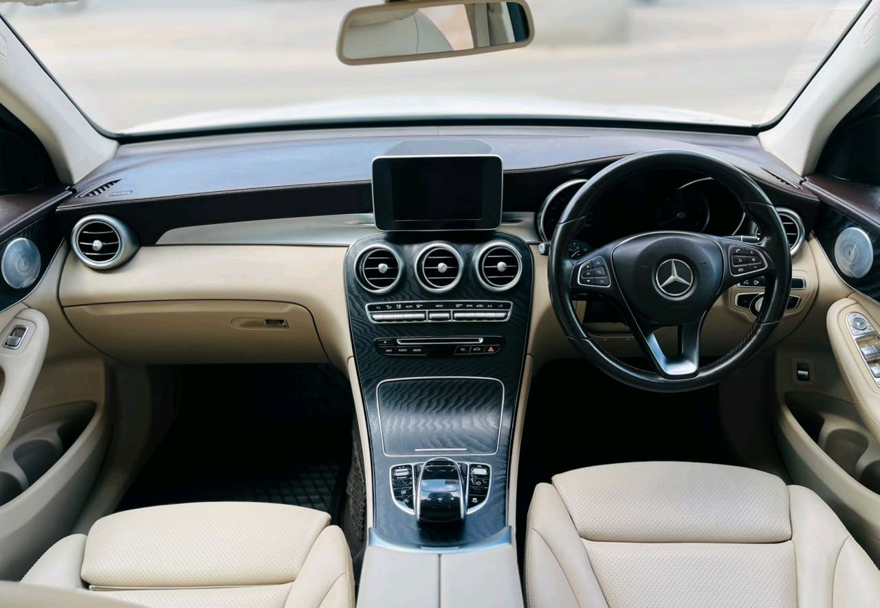 Mercedes Benz Glc 220d photo 5