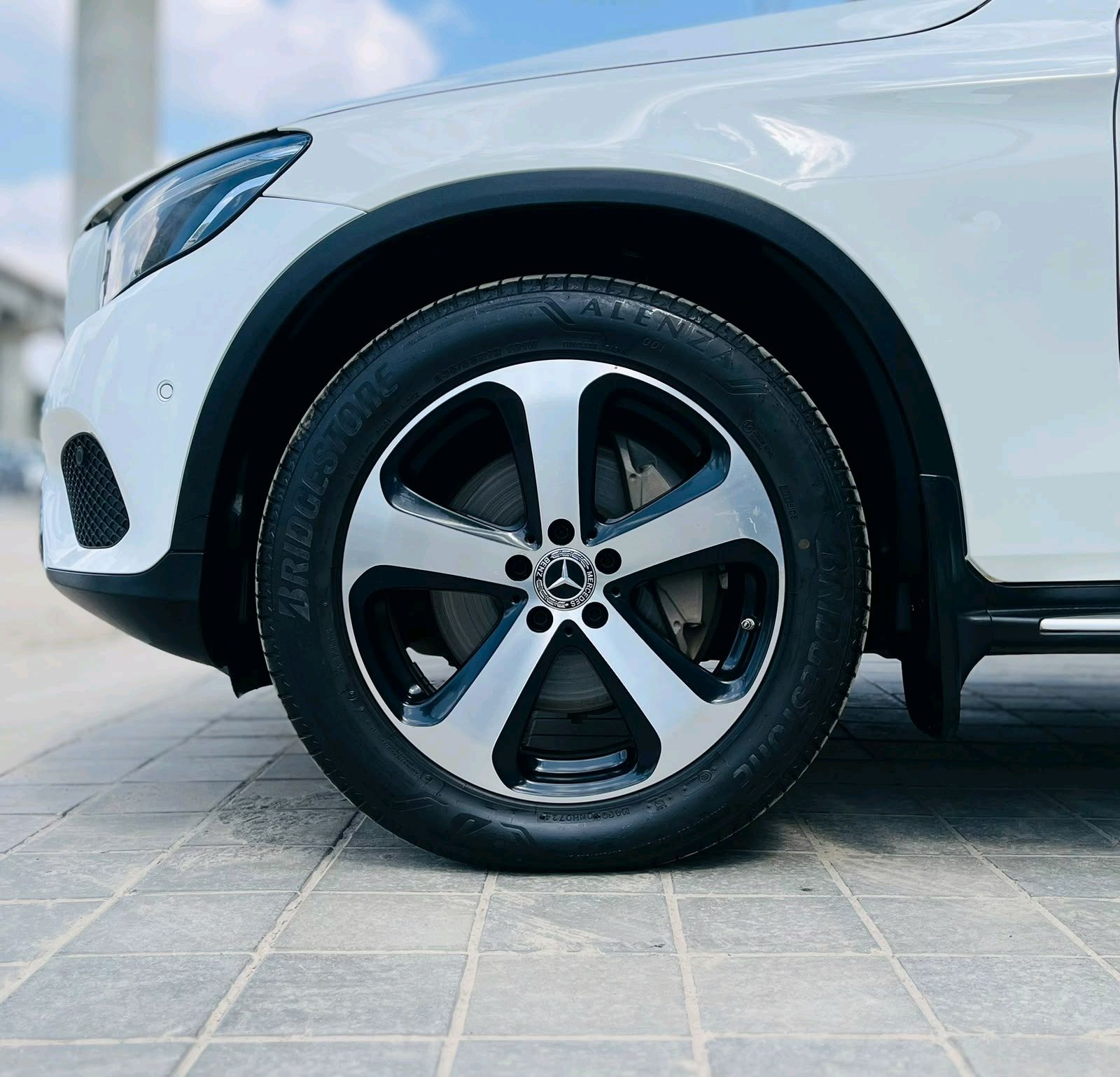 Mercedes Benz Glc 220d photo 8