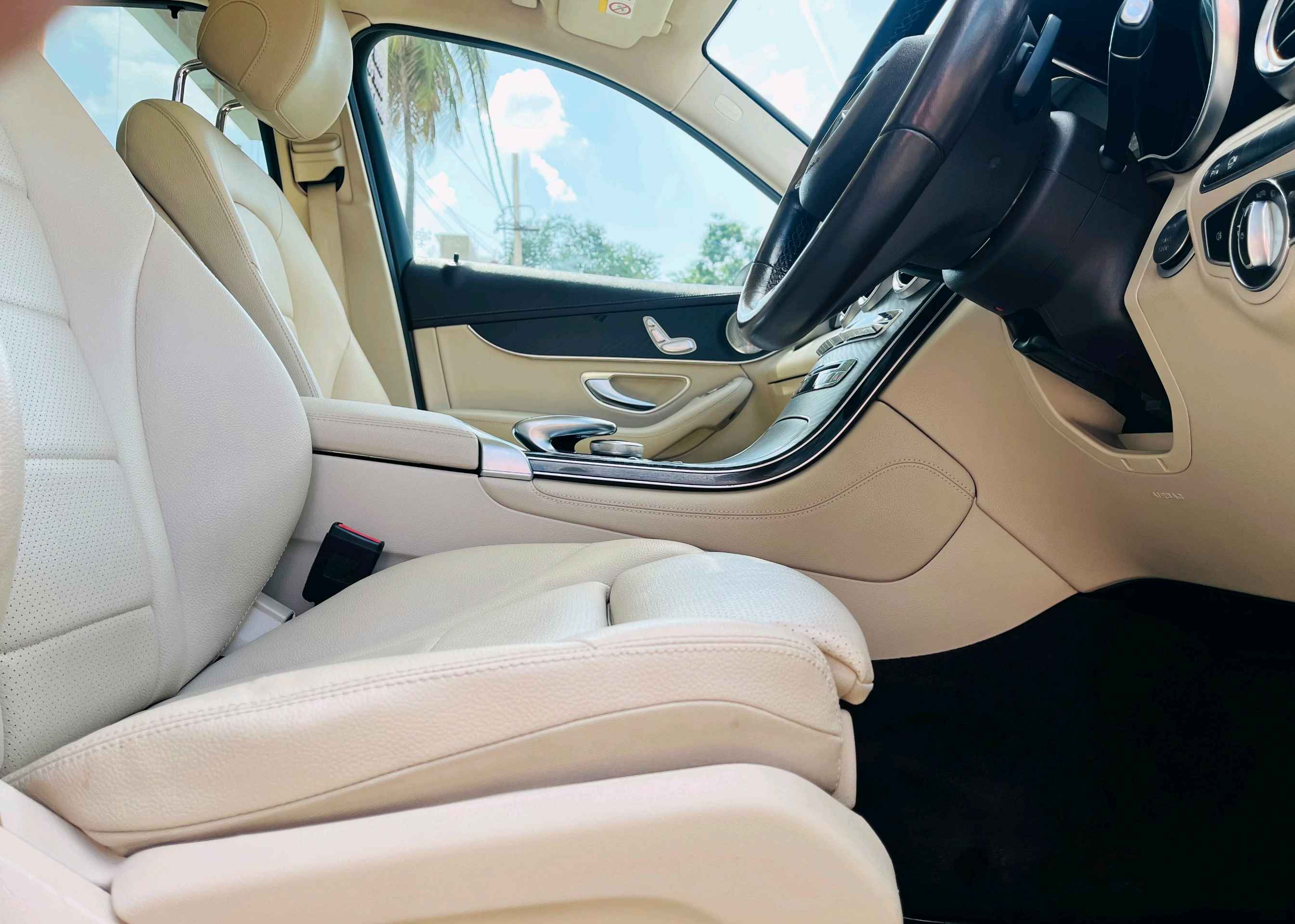 Mercedes Benz Glc 220d photo 11
