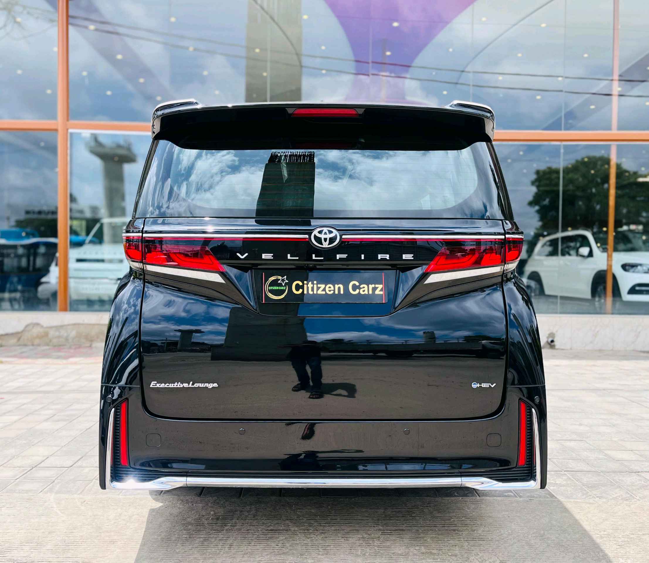 Toyota Vellfire photo 11