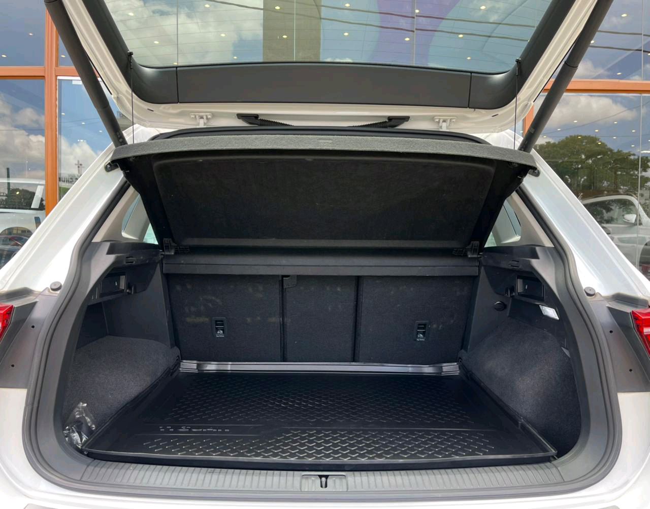 Volkswagen Tiguan photo 5