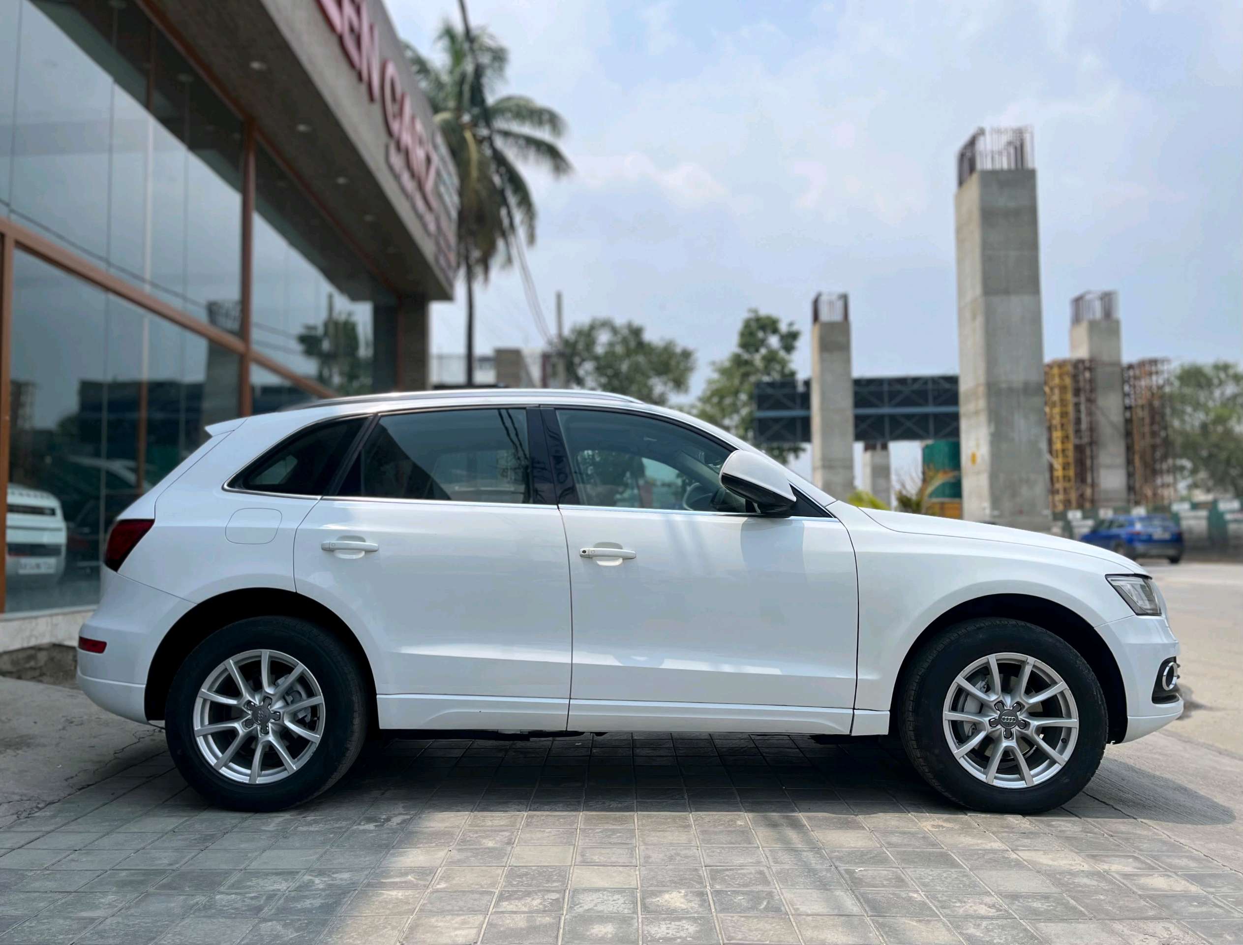Audi Q5 photo 6