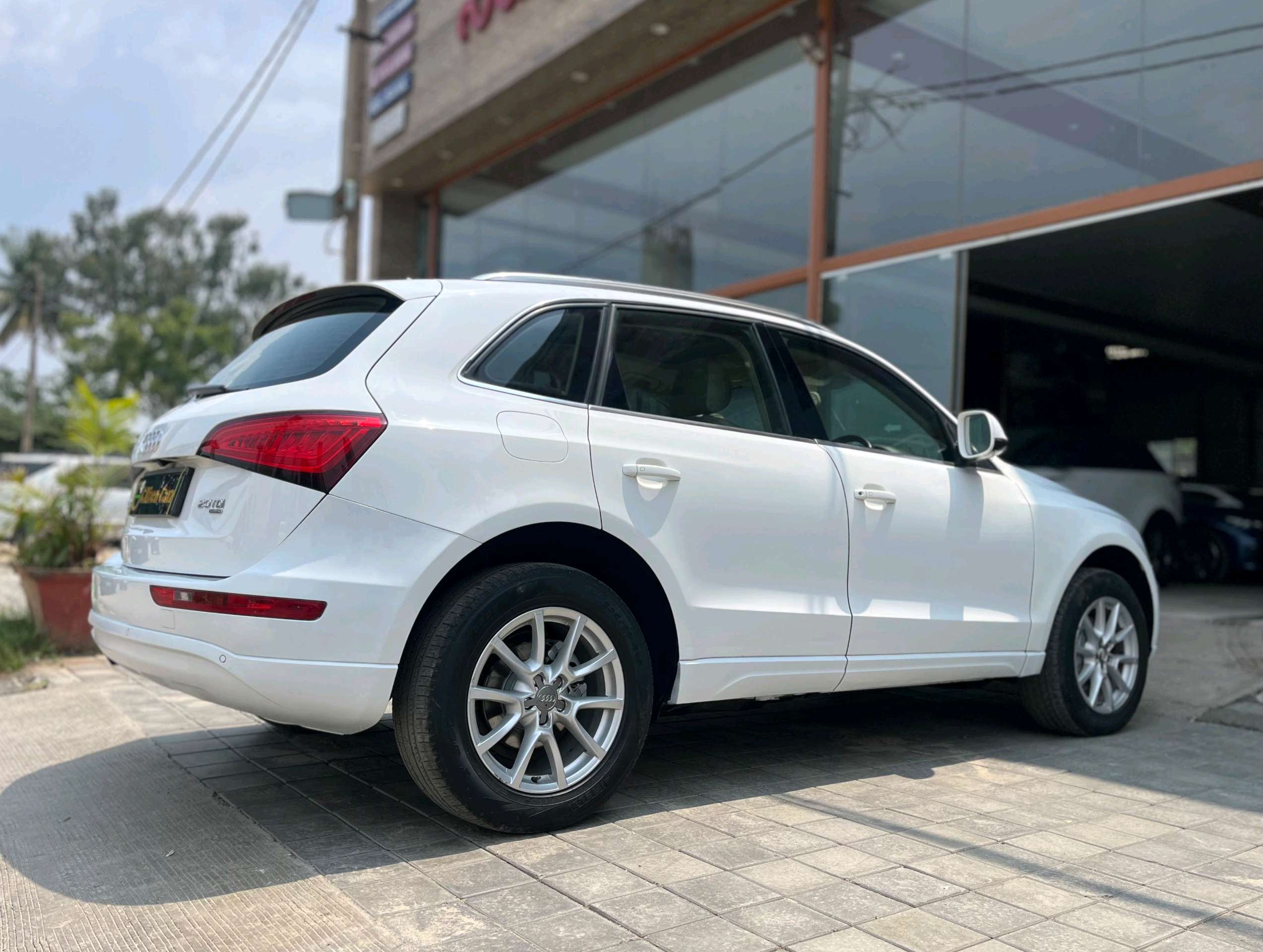 Audi Q5 photo 7
