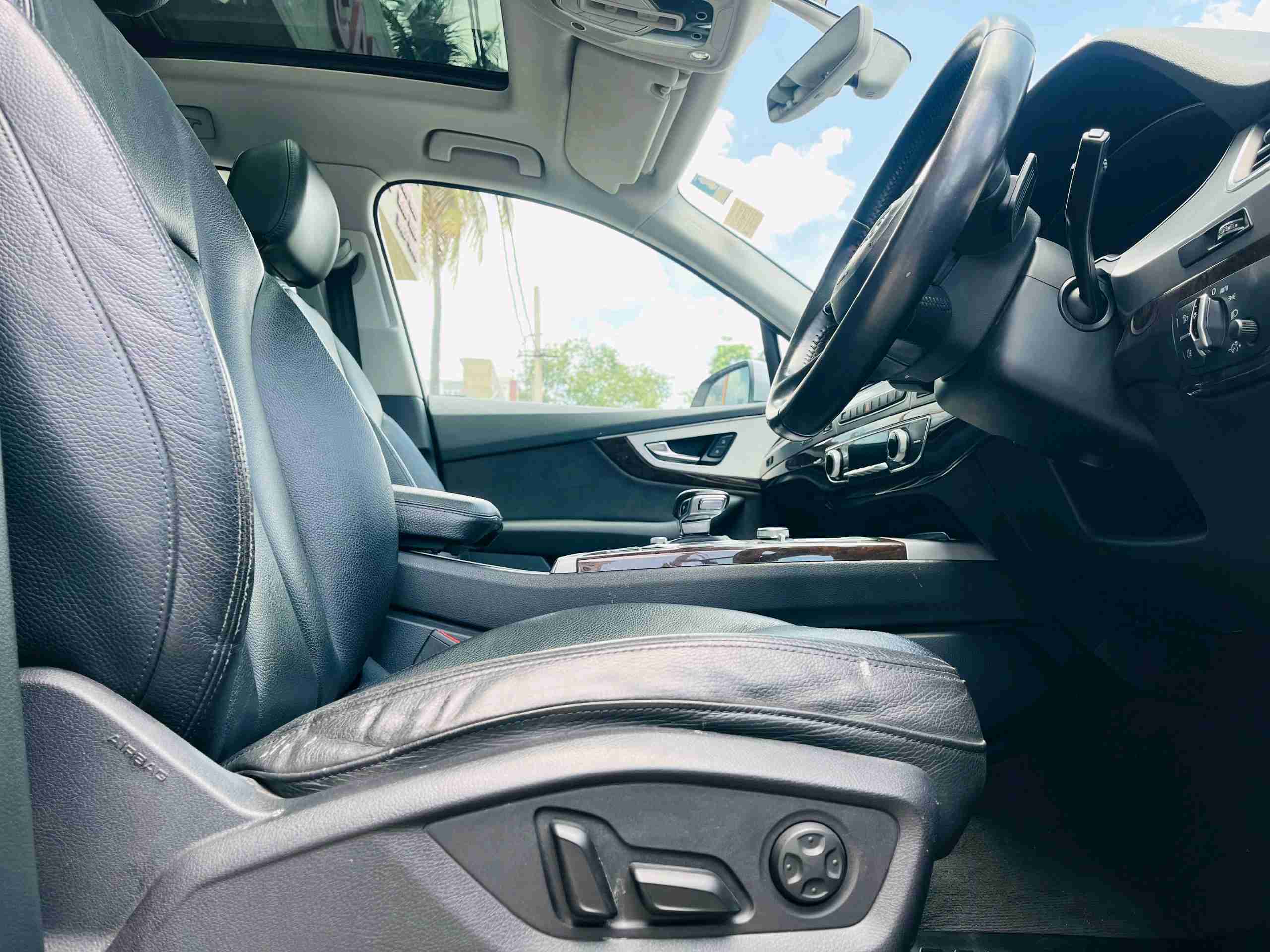 Audi Q7 45 Tdi Quattro photo 2
