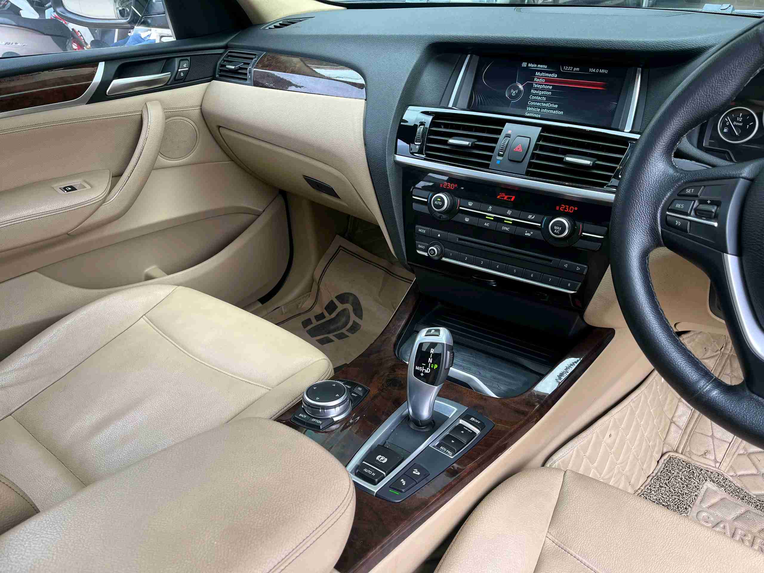 BMW X3 photo 4