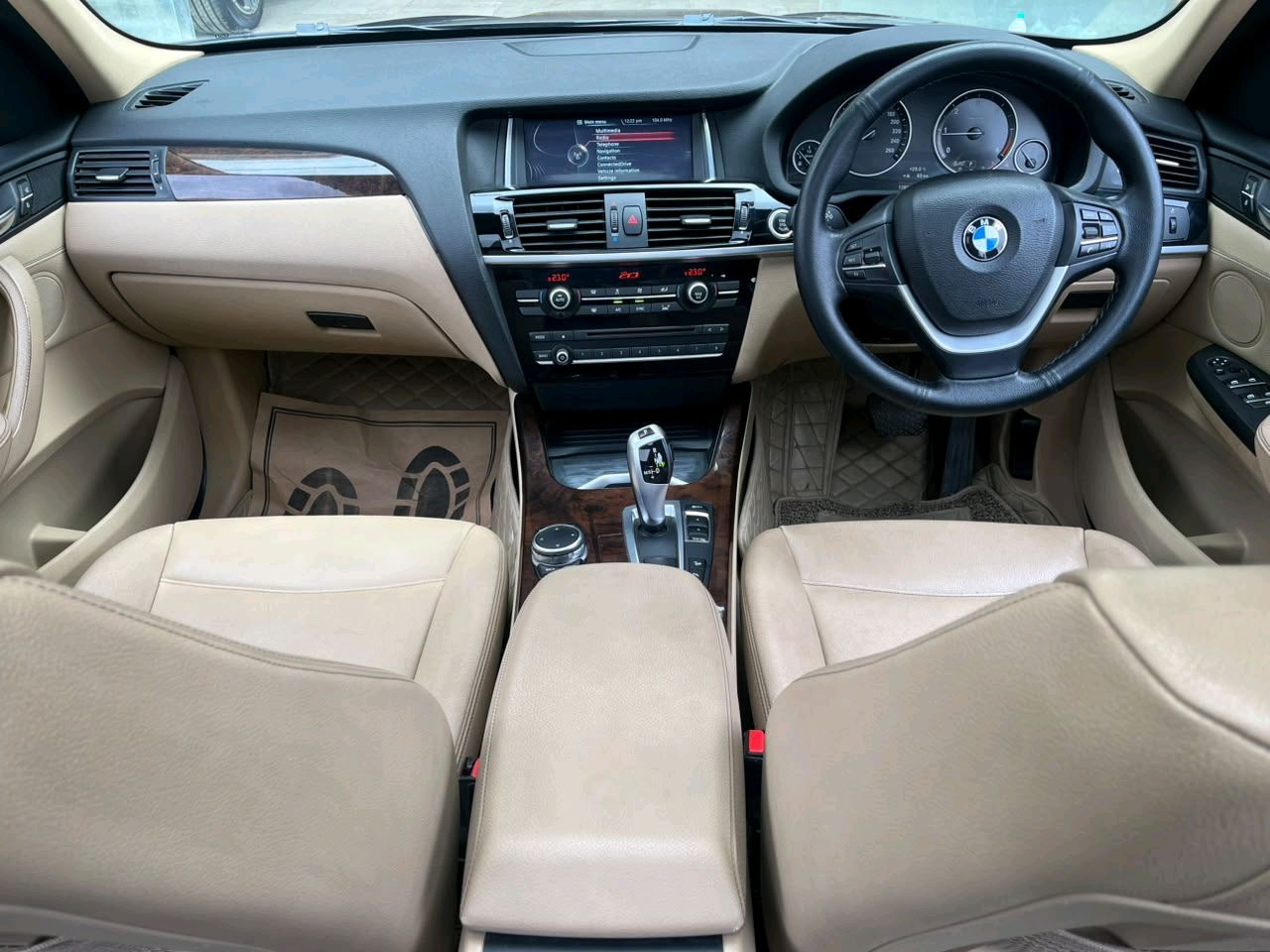BMW X3 photo 6