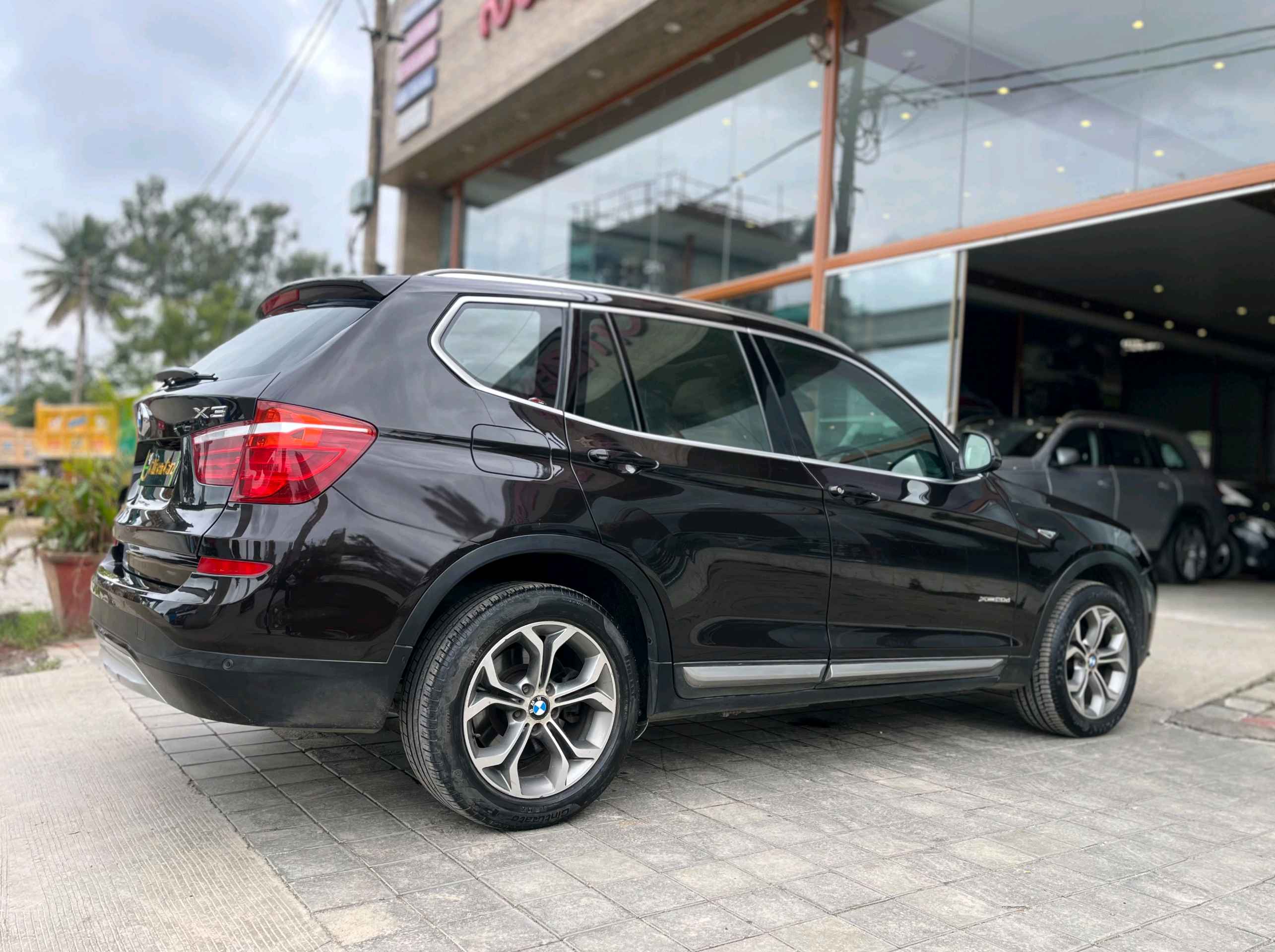 BMW X3 photo 12