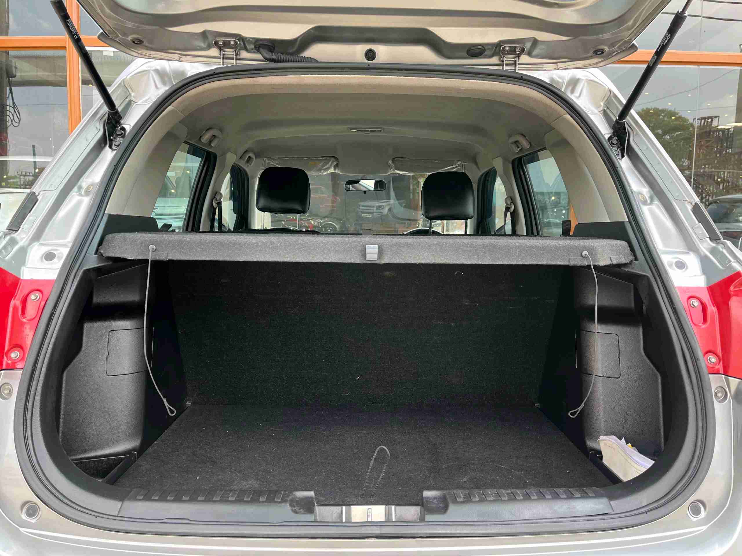 Maruti Suzuki Vitara Brezza photo 8