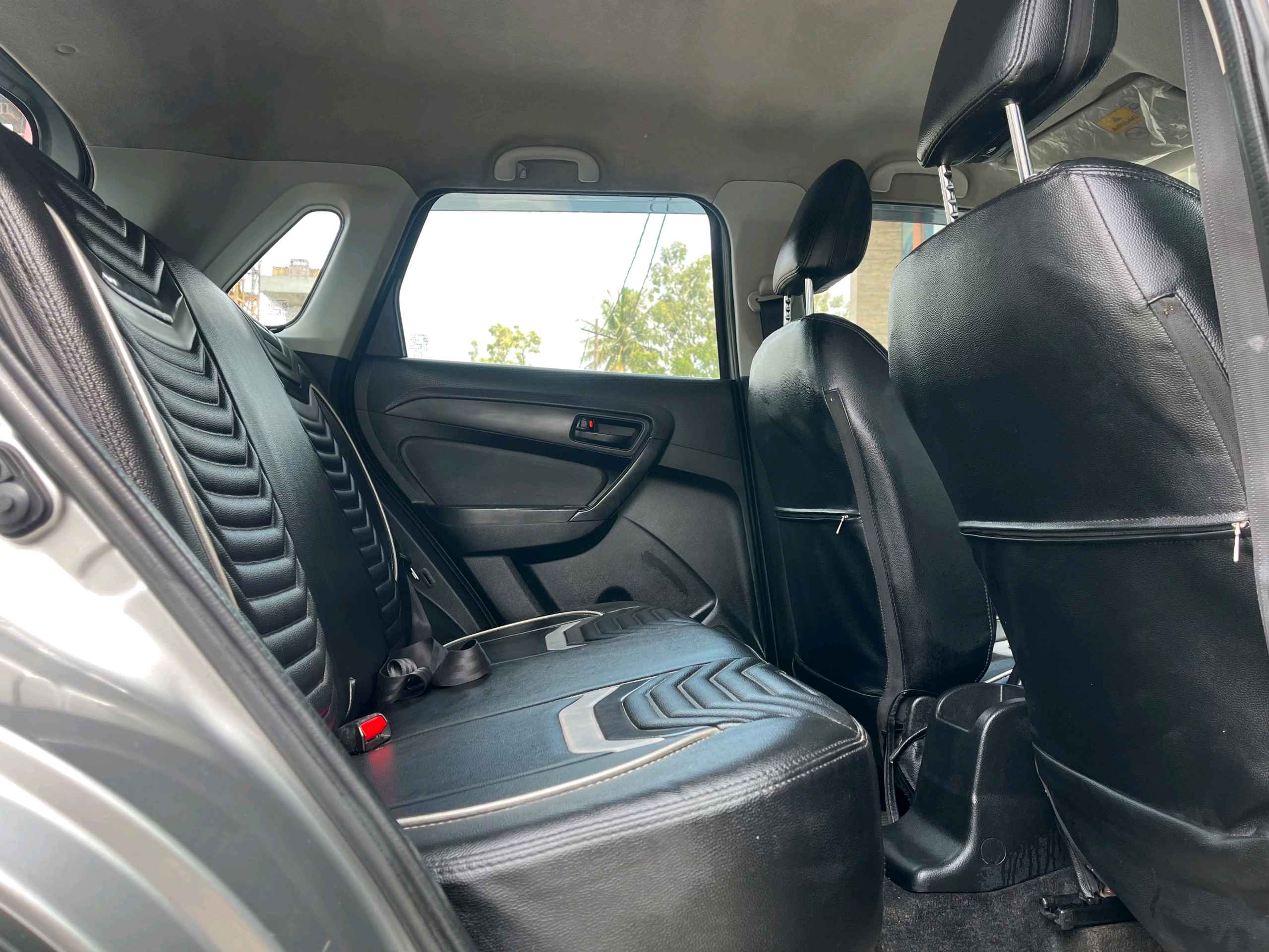 Maruti Suzuki Vitara Brezza photo 13