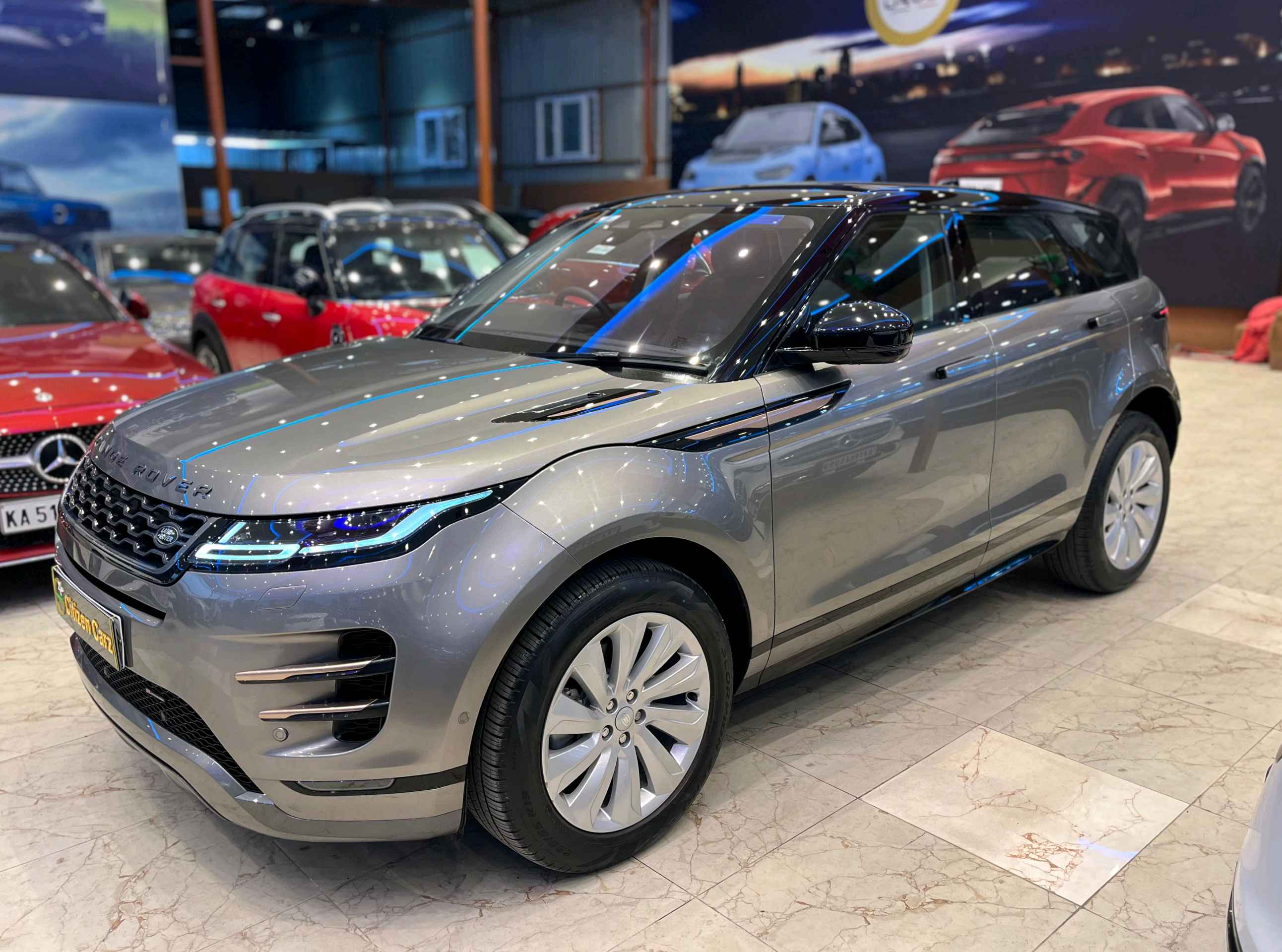 Land Rover Range Rover Evoque photo 2