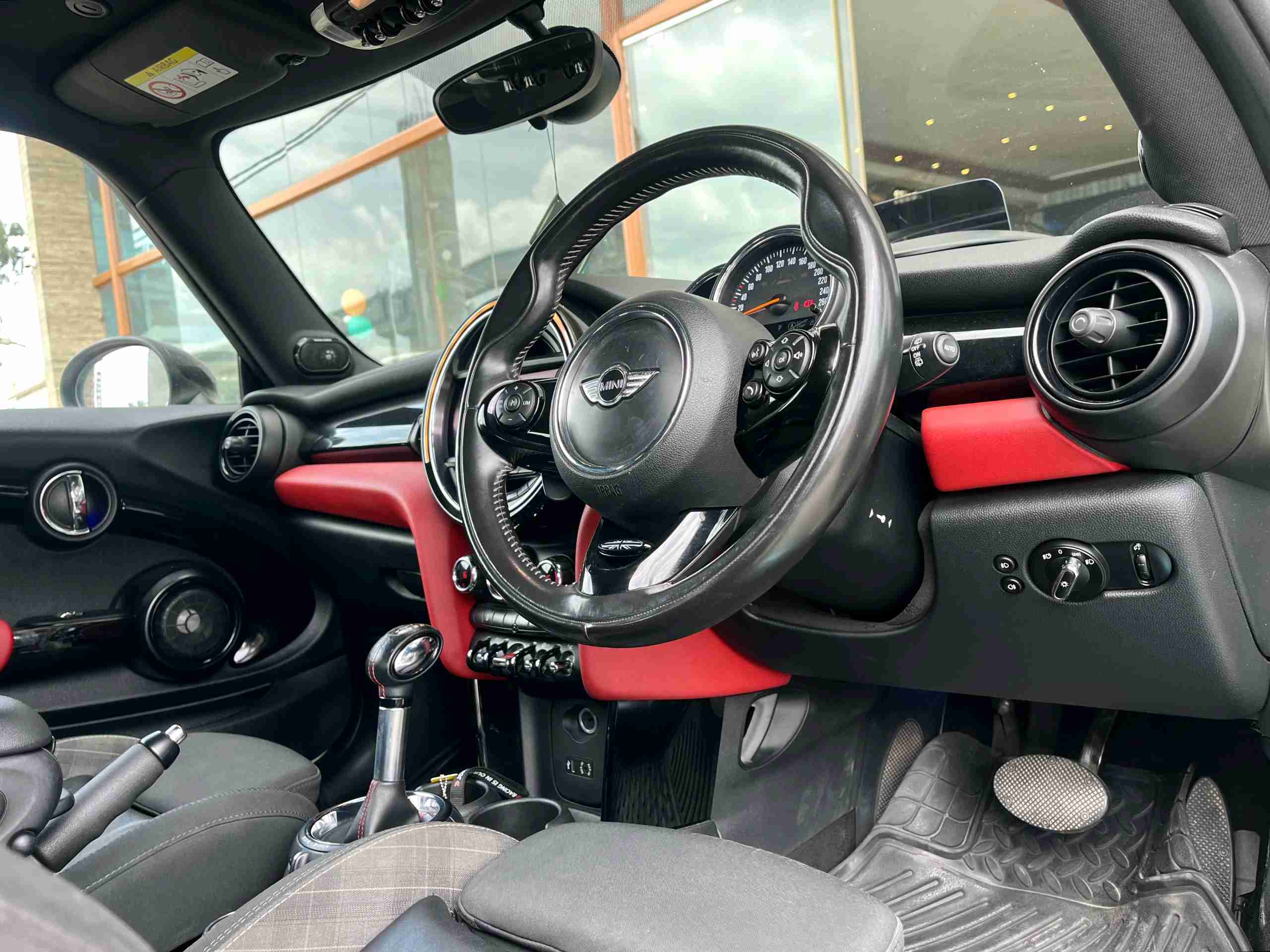 Mini Cooper S photo 7