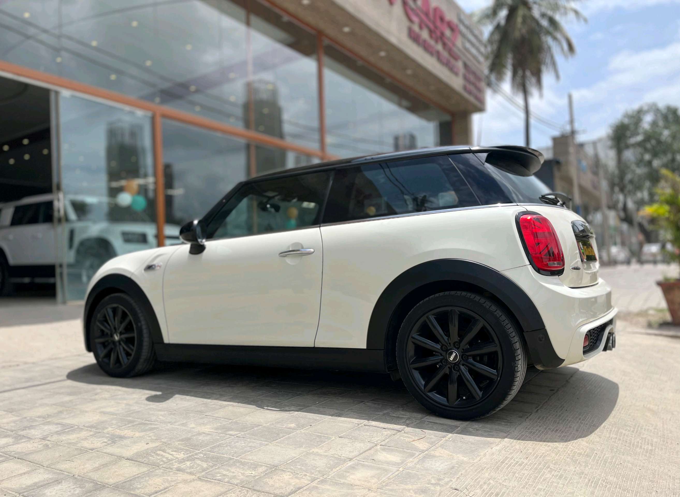 Mini Cooper S photo 4