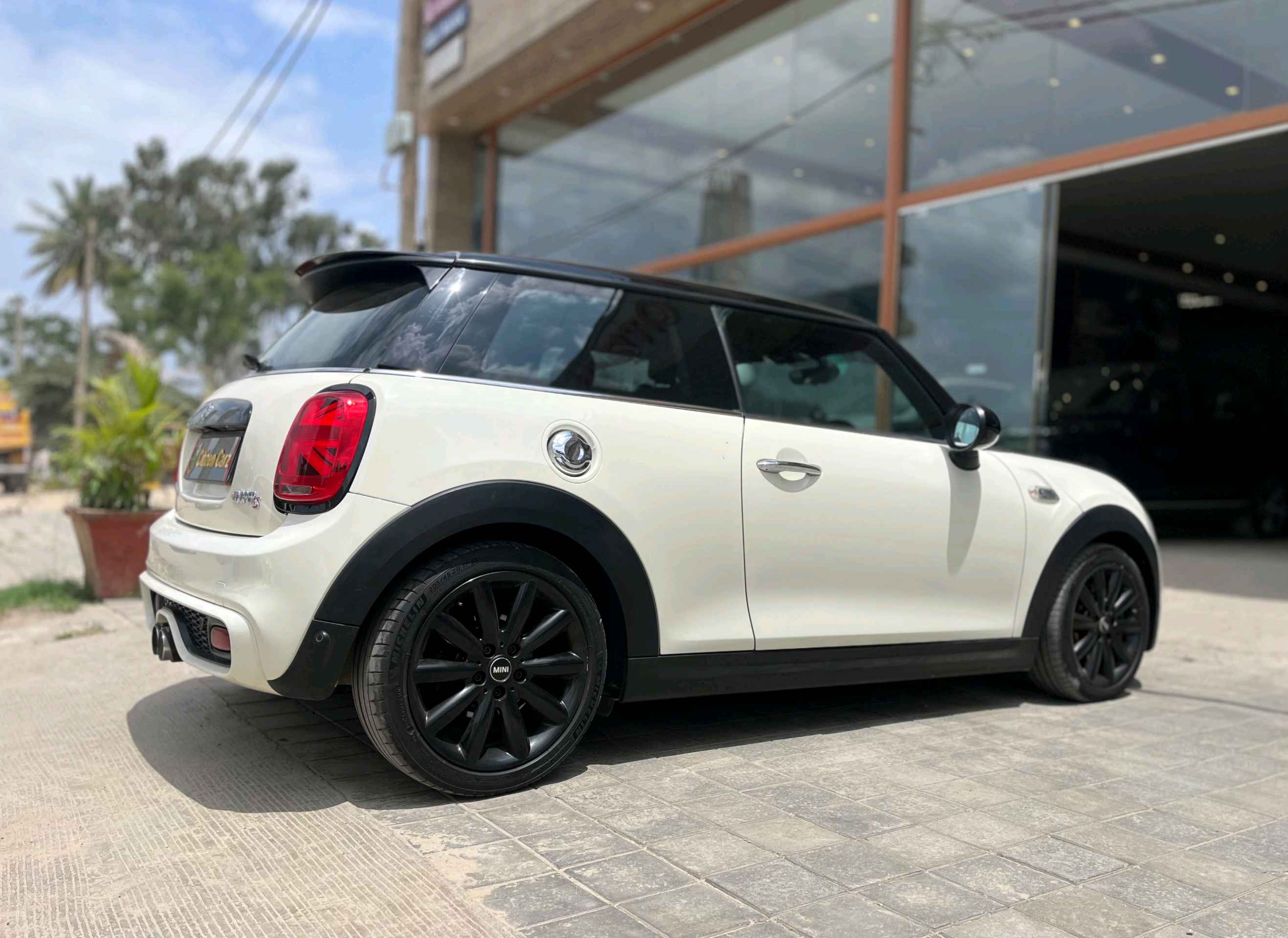 Mini Cooper S photo 10