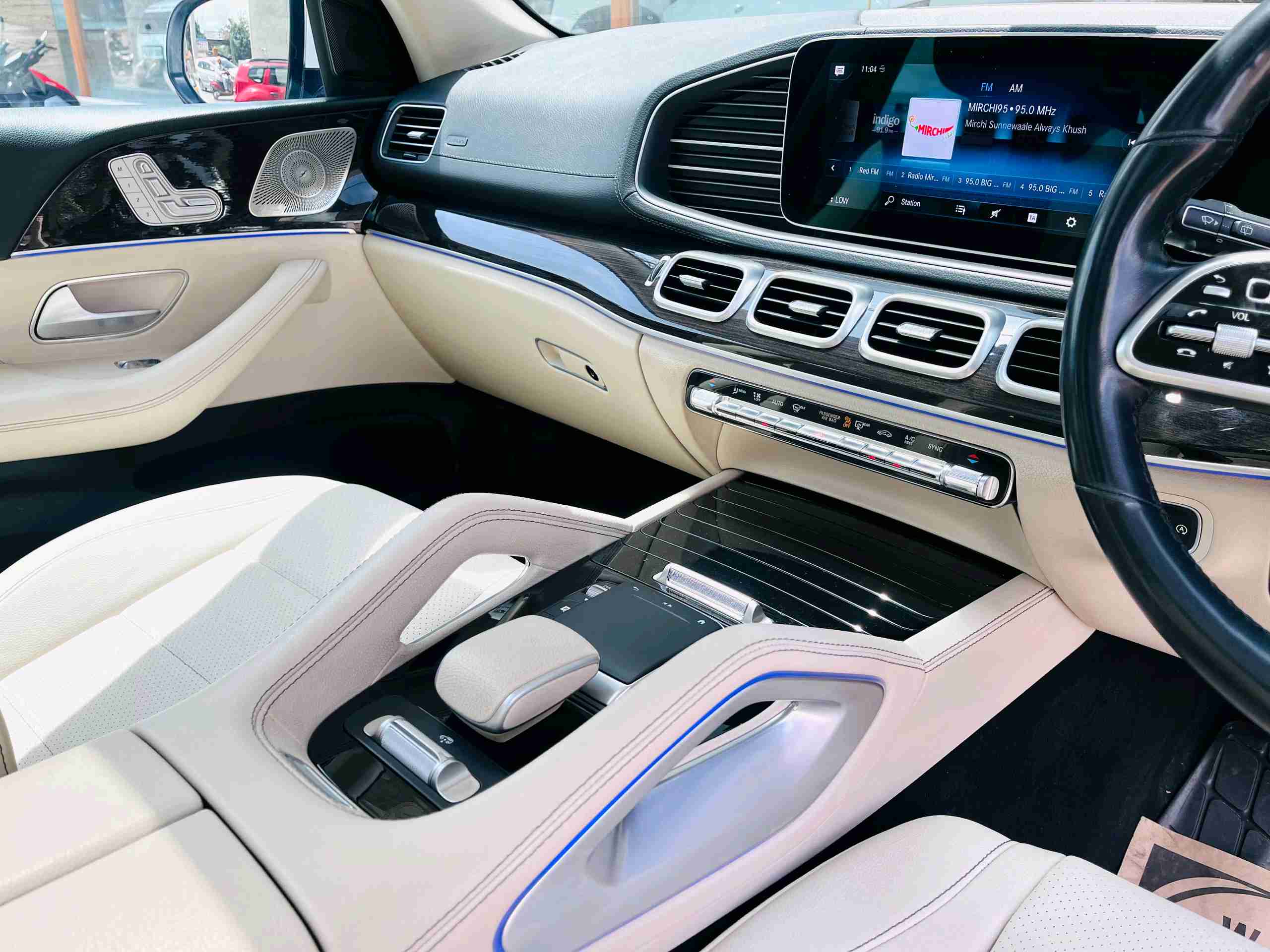 Mercedes Benz Gls photo 3