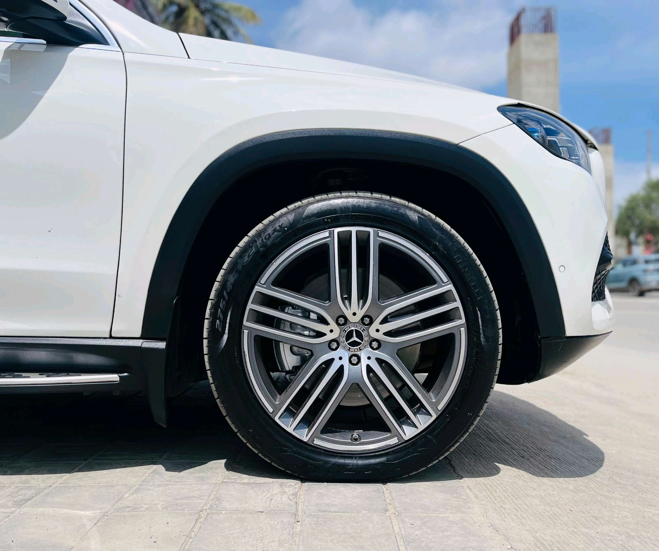 Mercedes Benz Gls photo 9