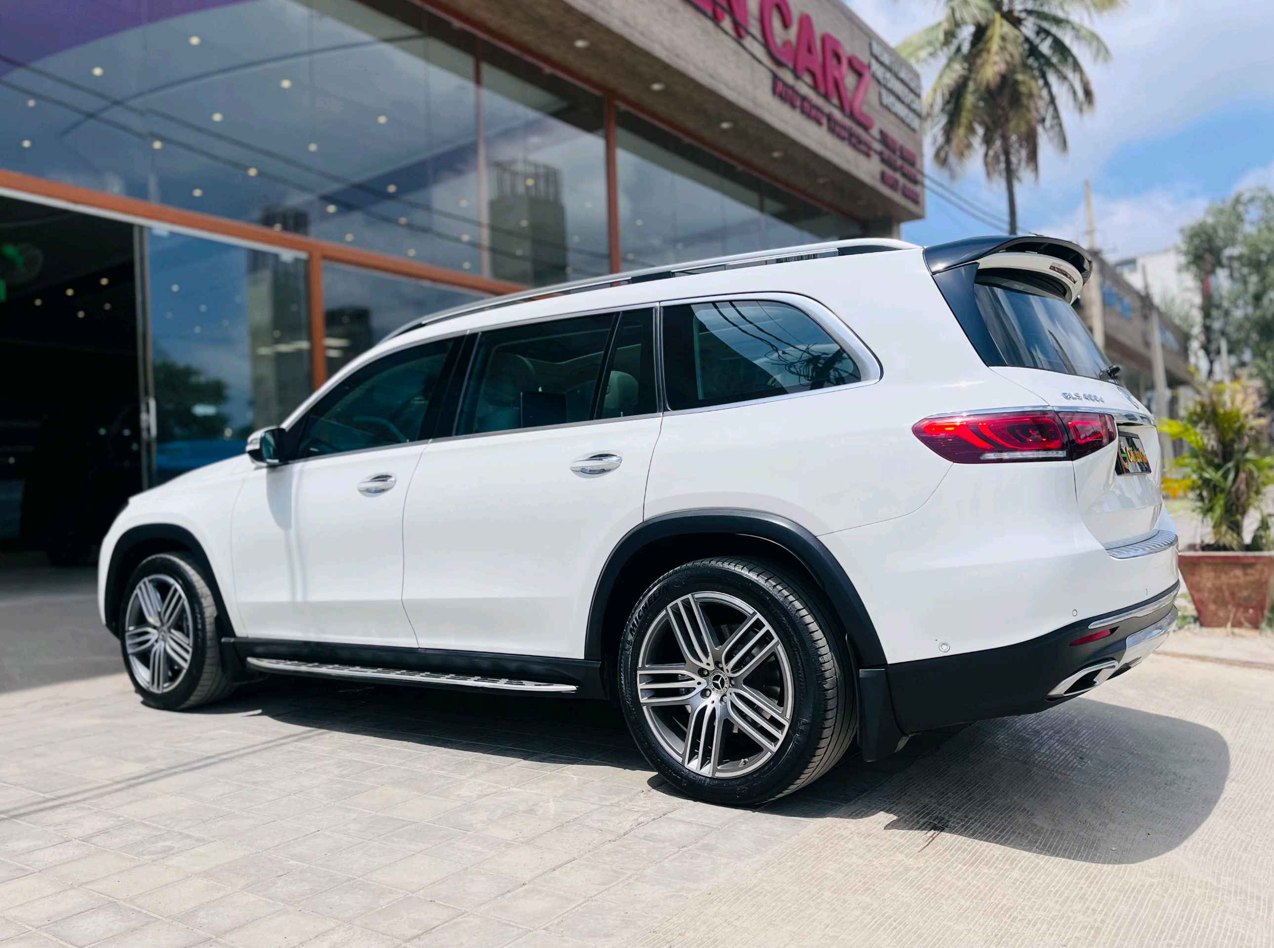 Mercedes Benz Gls photo 11
