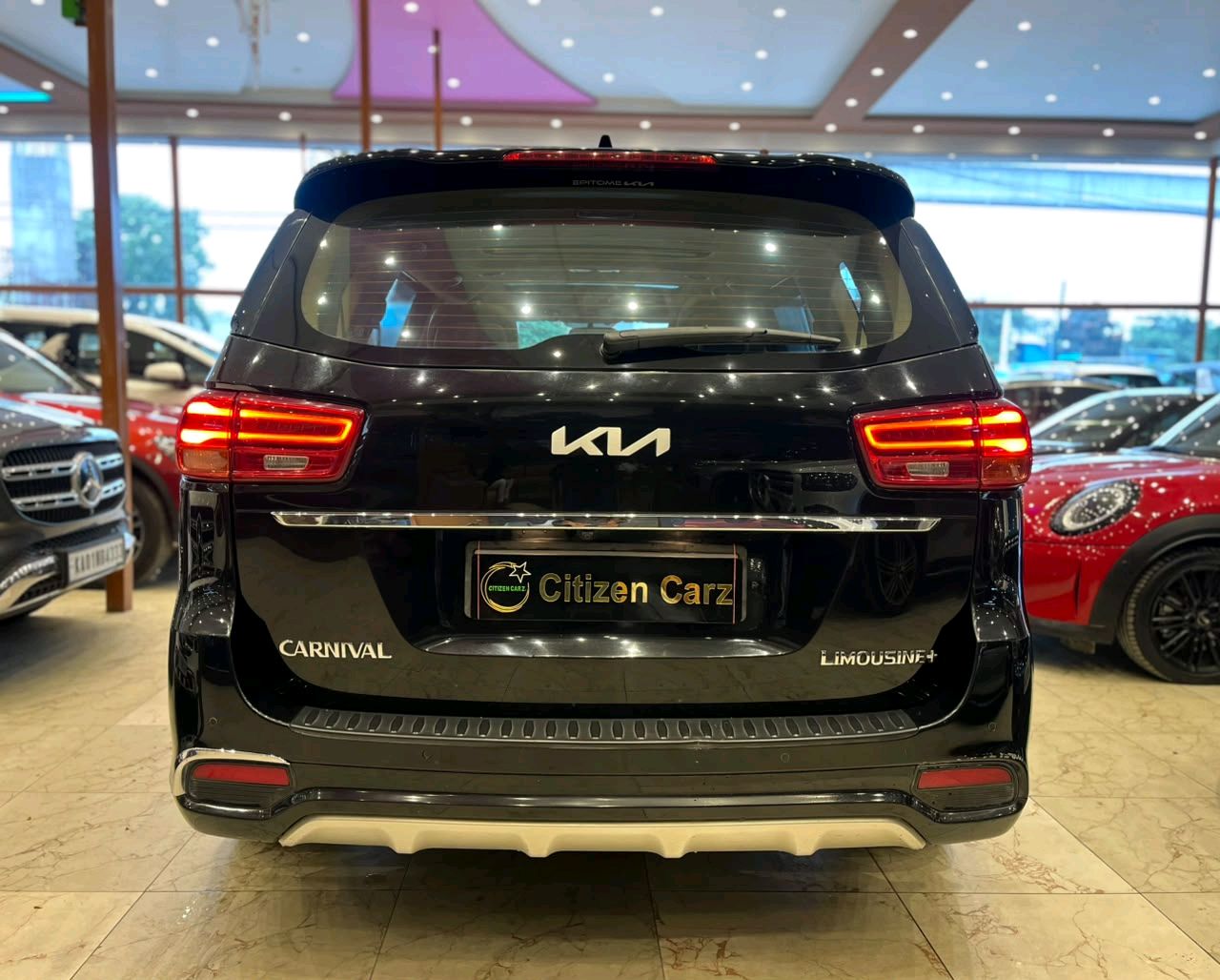 KIA Carnival photo 14