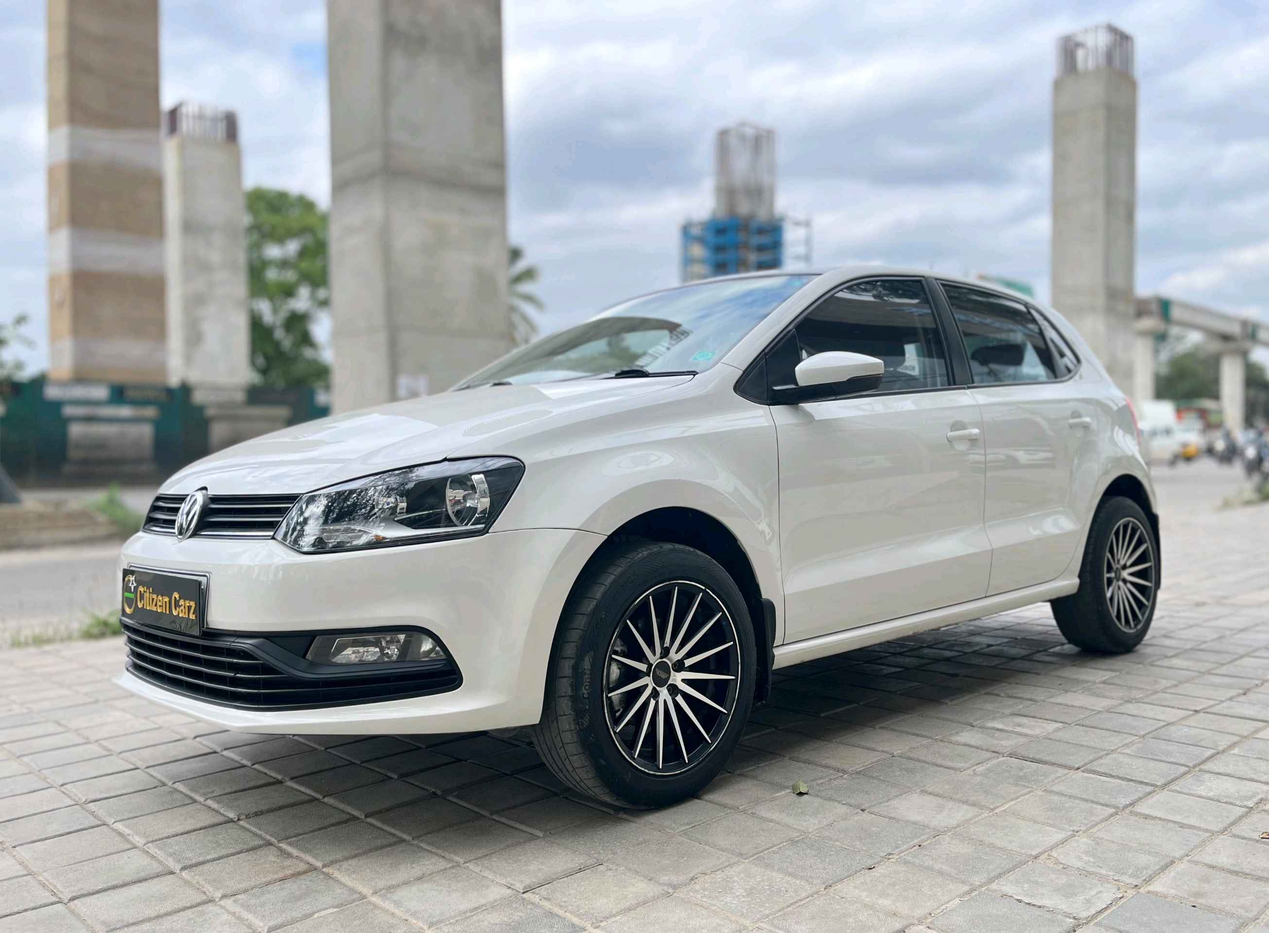 Volkswagen Polo photo 2