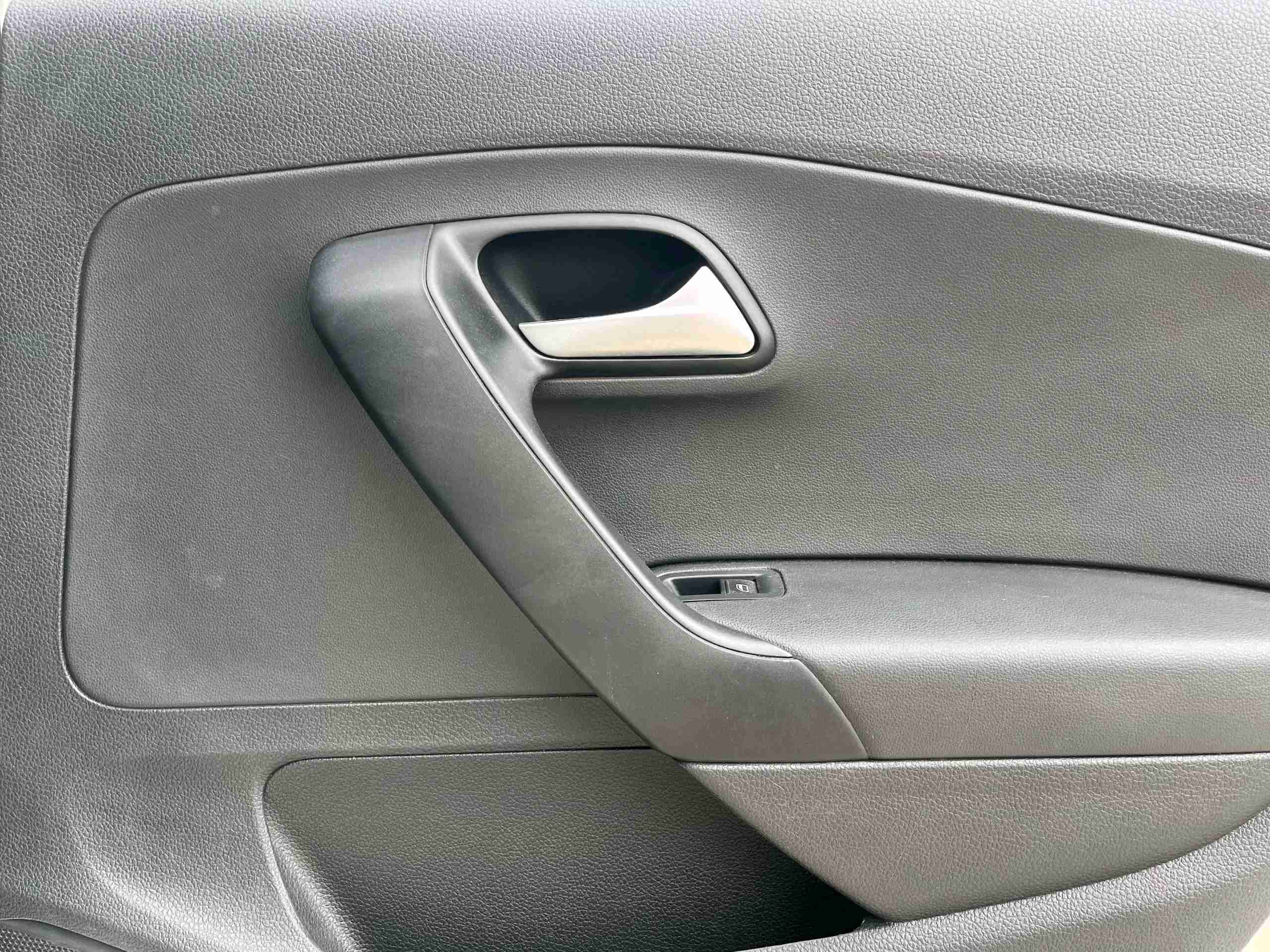 Volkswagen Polo photo 5