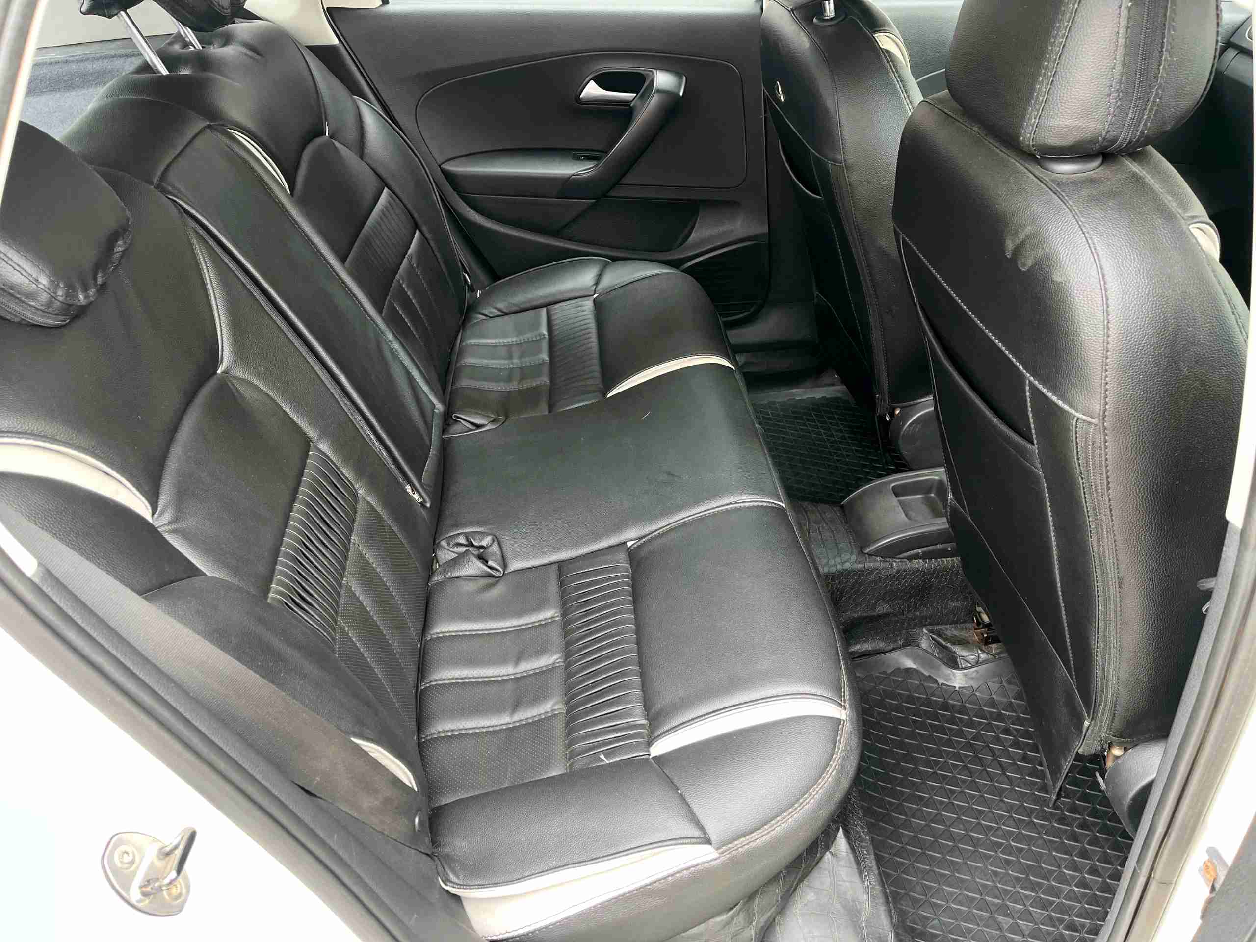 Volkswagen Polo photo 13