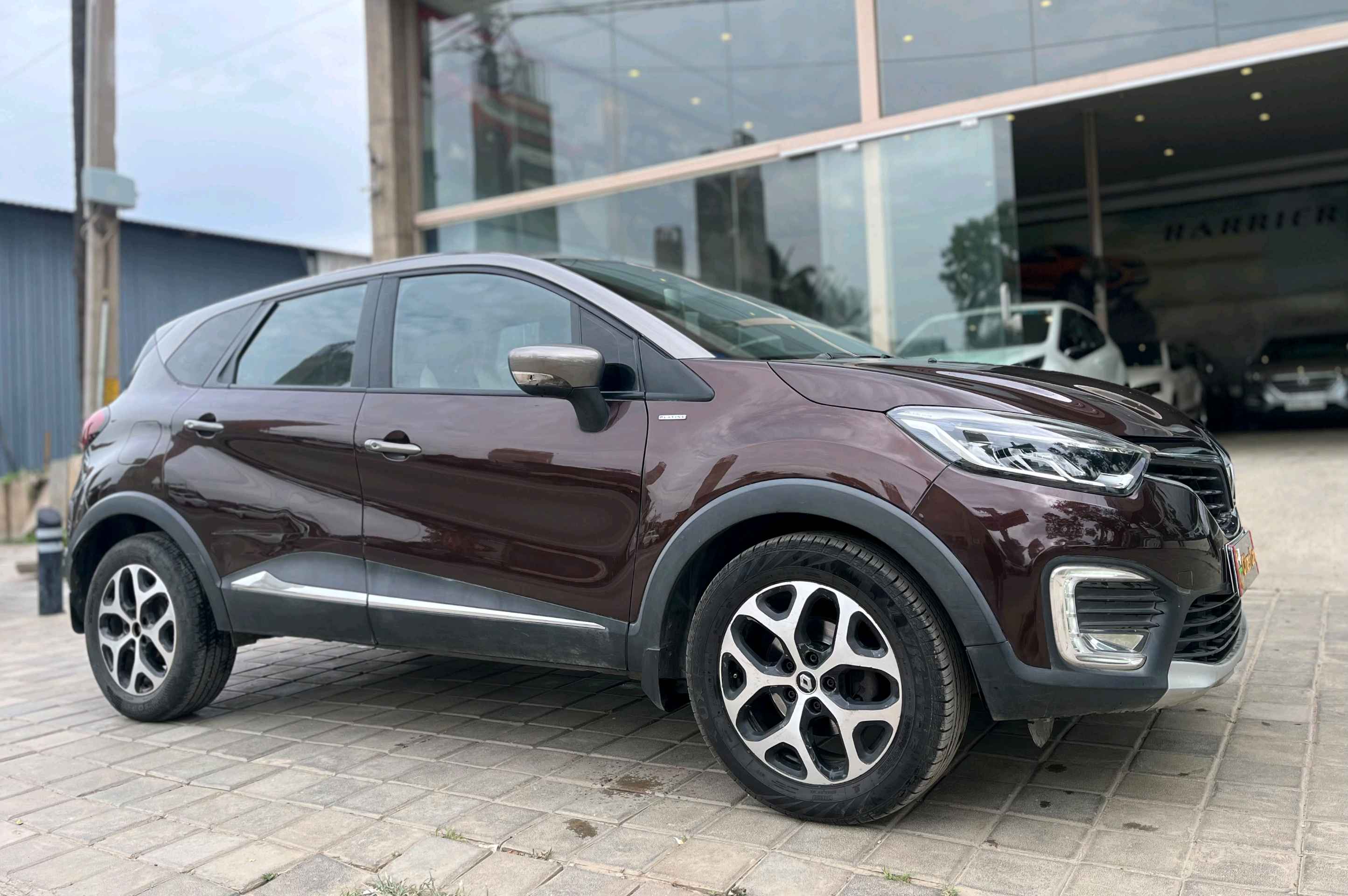 Renault Captur photo 9