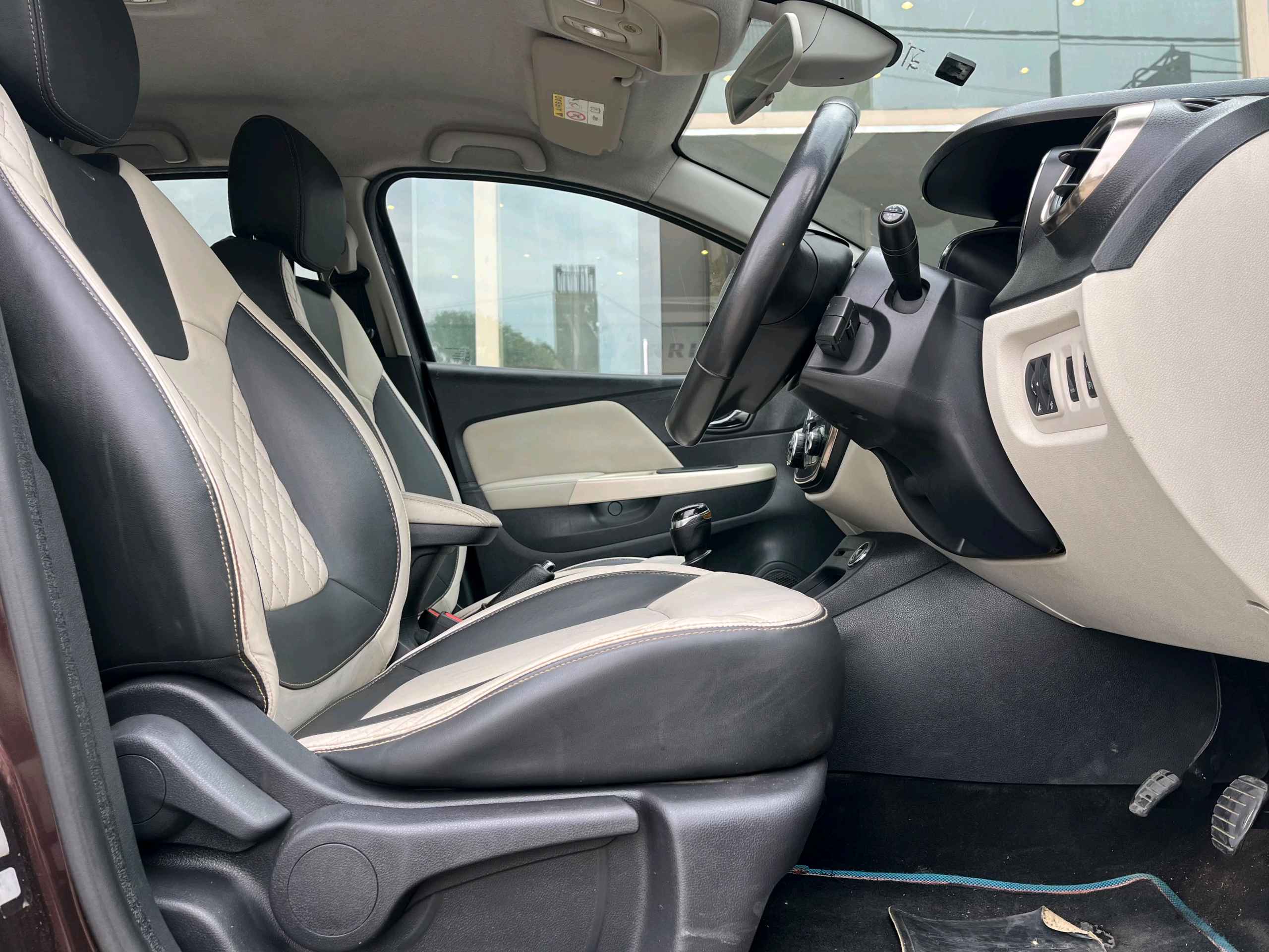 Renault Captur photo 14