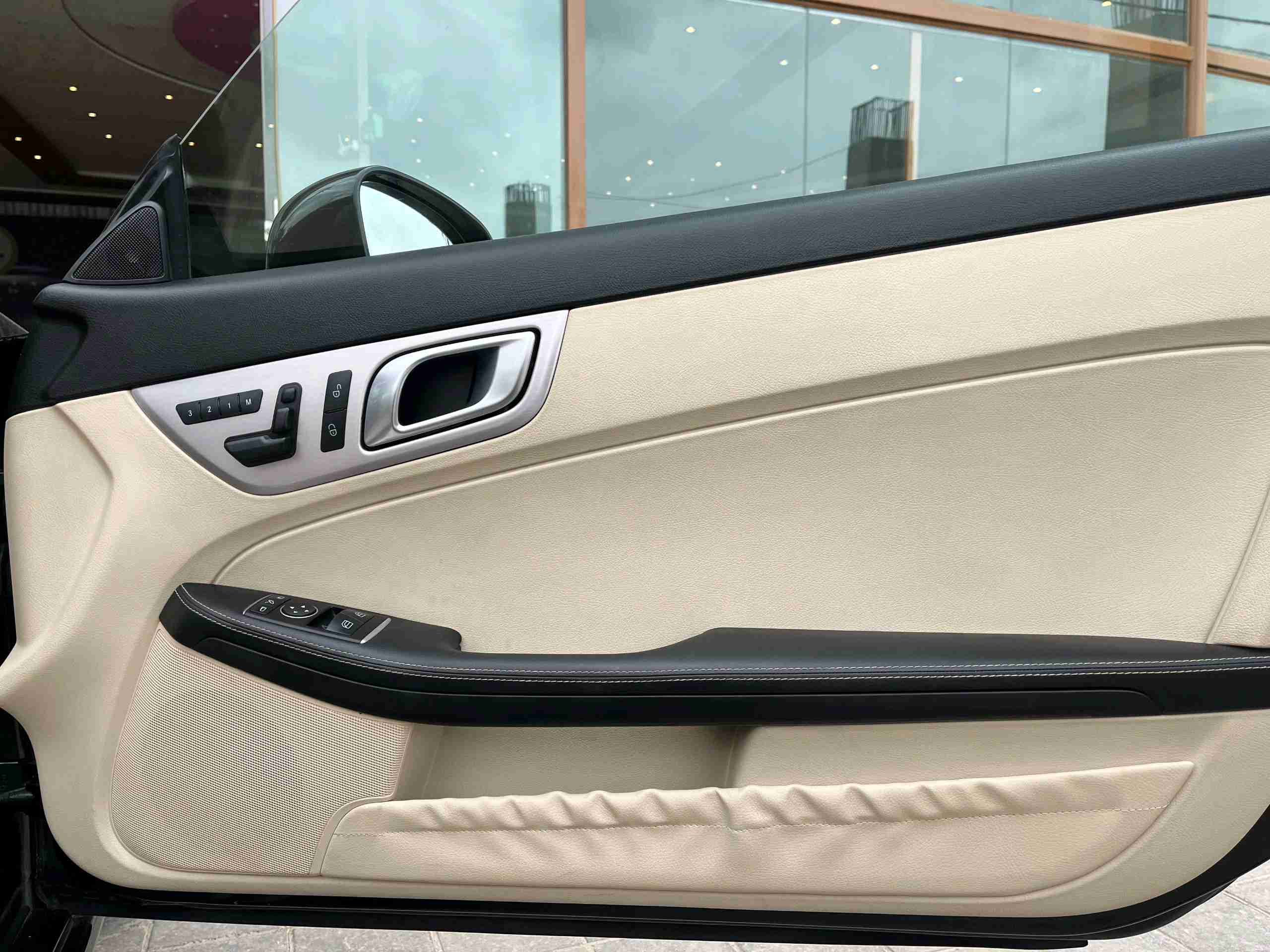 Mercedes Benz Slk 350 photo 2