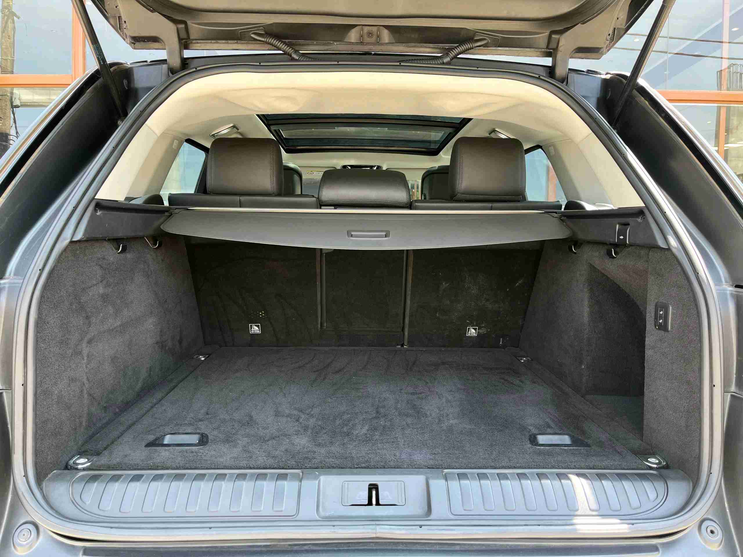 Land Rover Range Rover Sport photo 10