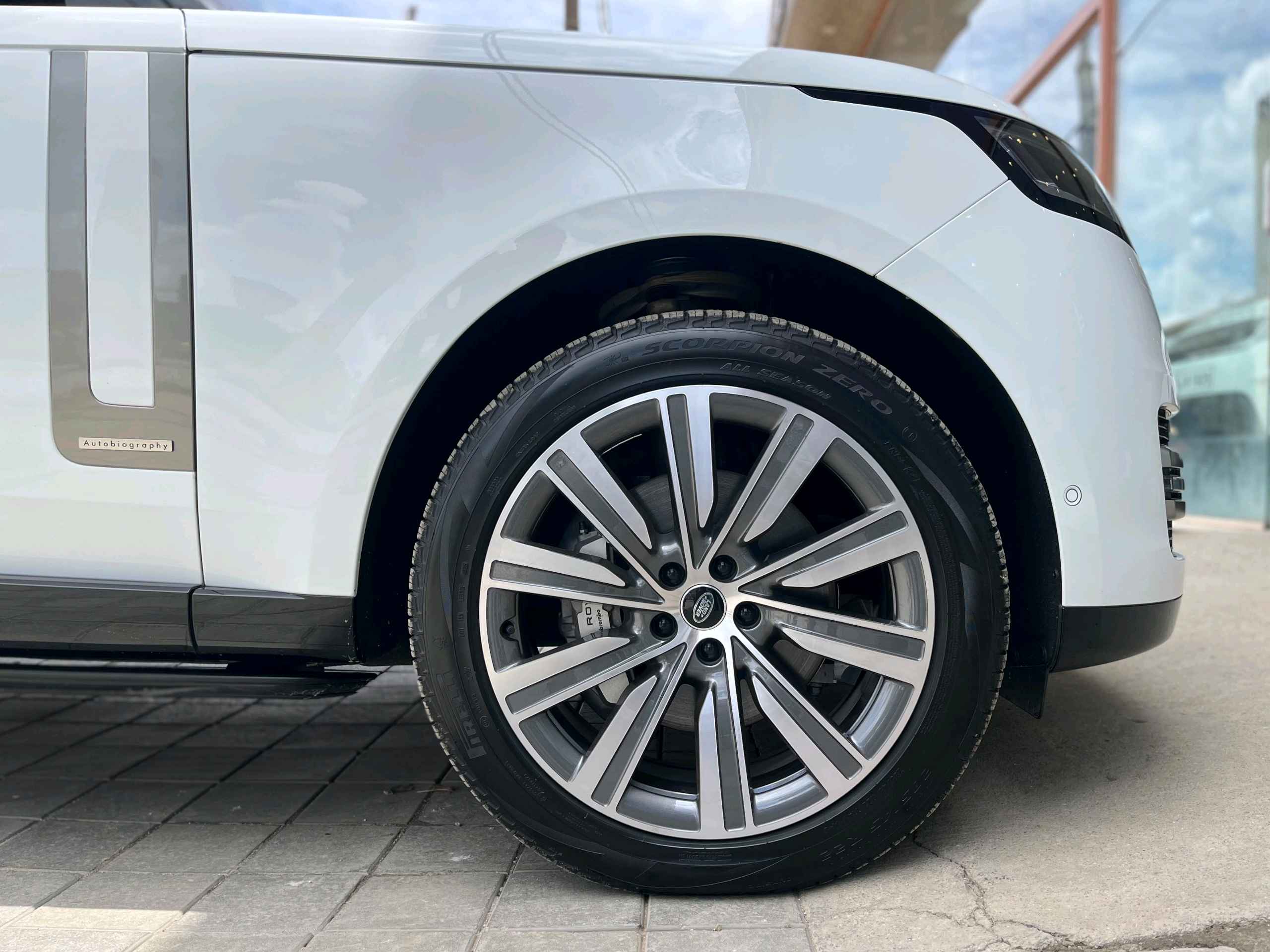 Land Rover Range Rover Lwb photo 13