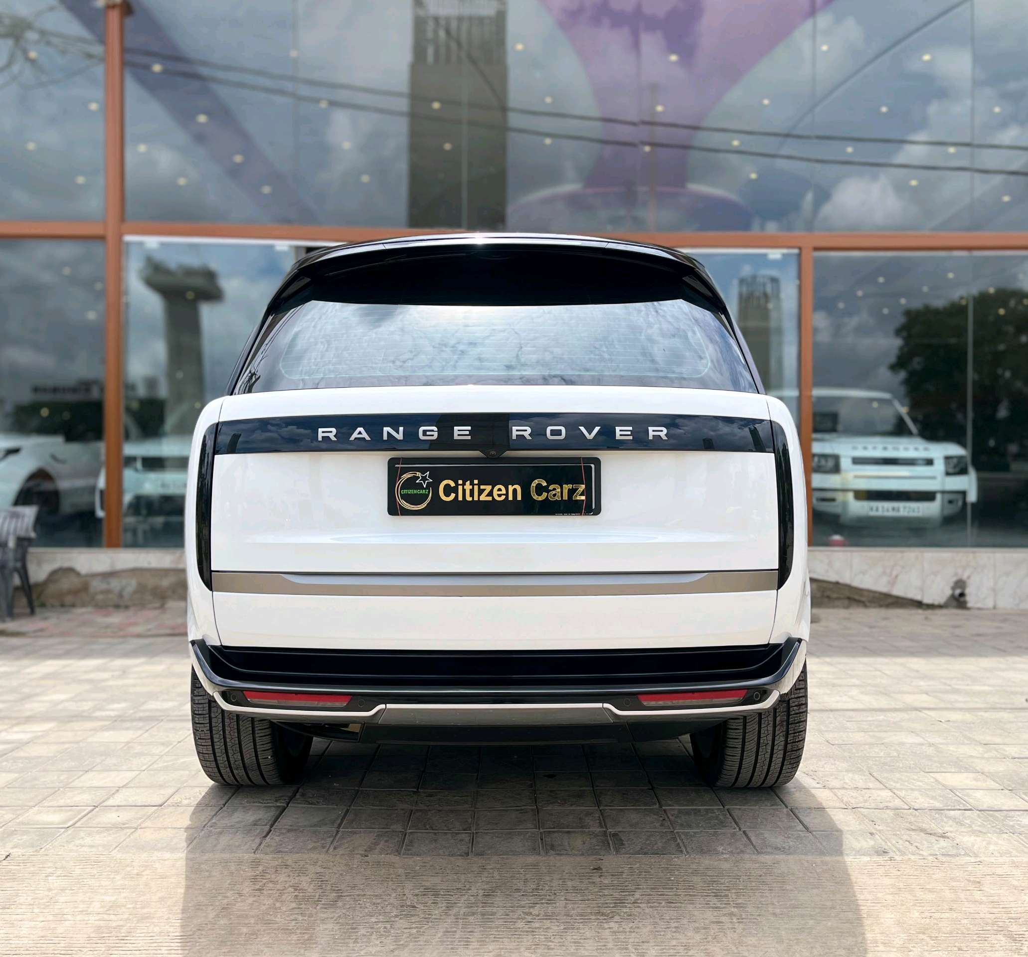 Land Rover Range Rover Lwb photo 15