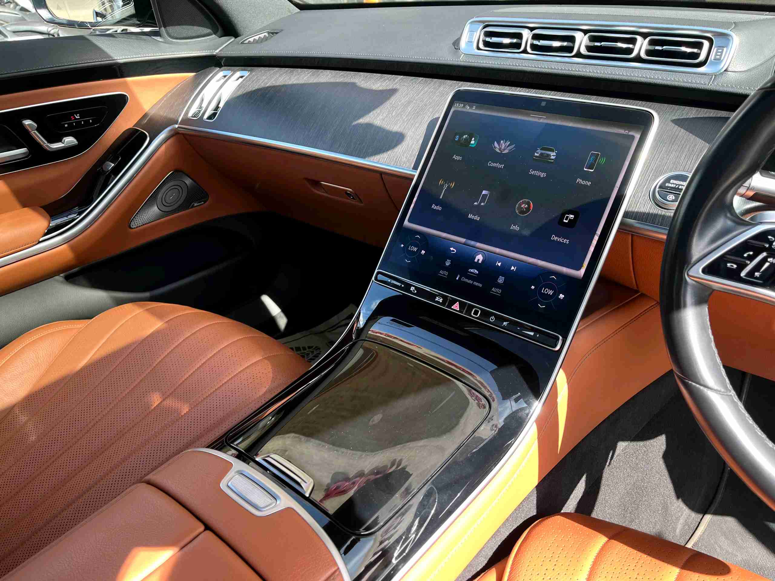 Mercedes Benz S Class photo 7