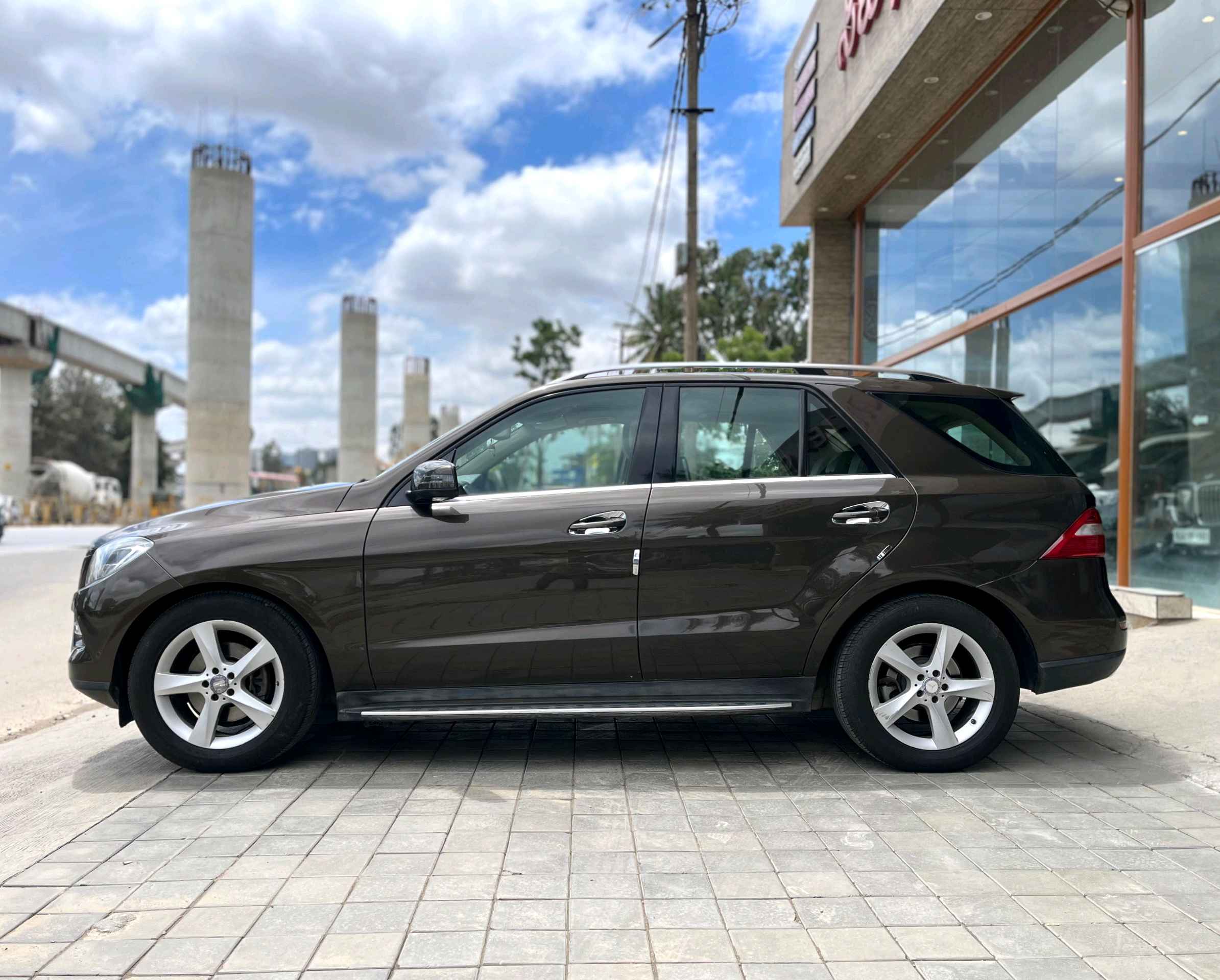 Mercedes Benz Ml photo 3