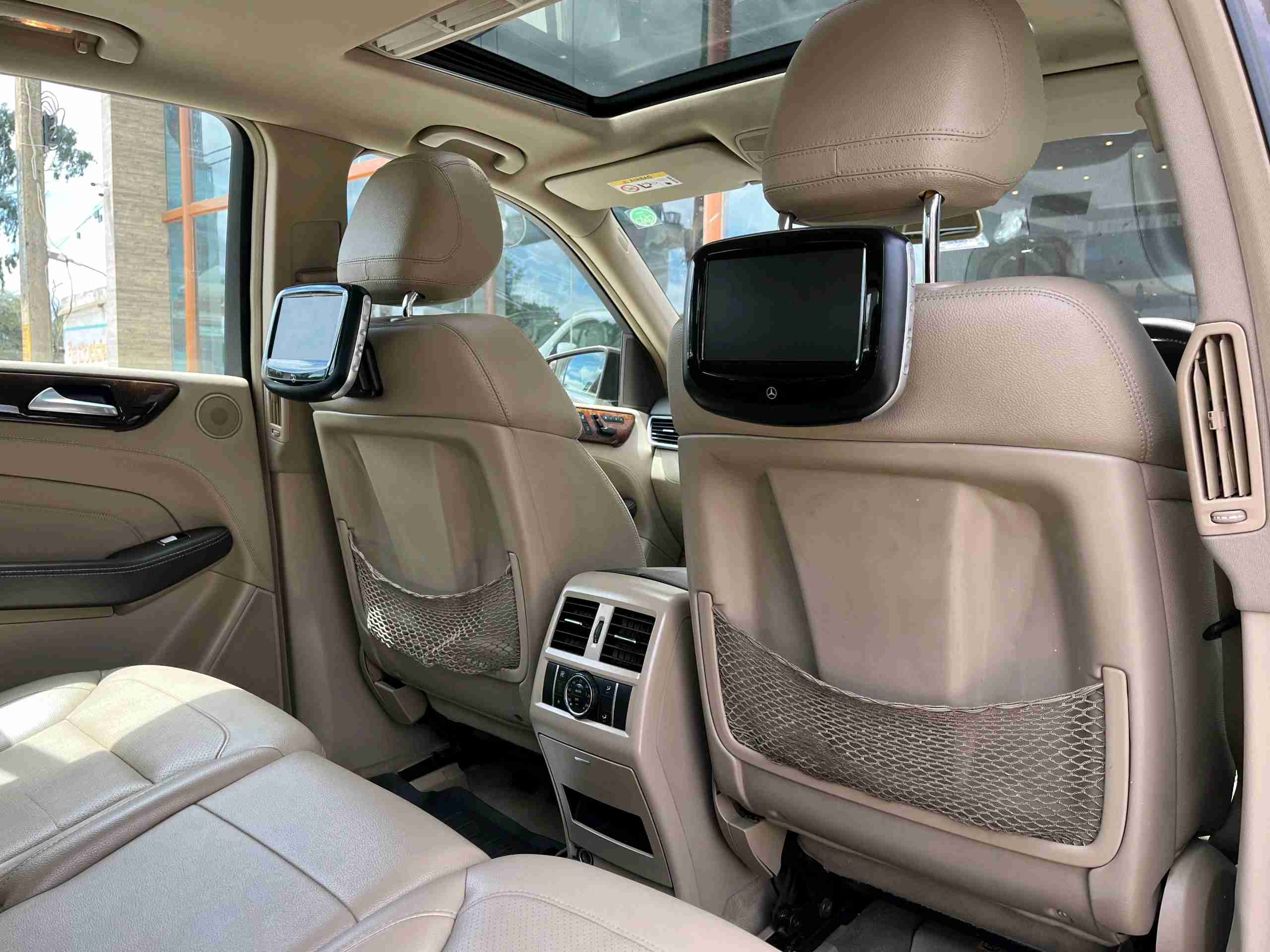 Mercedes Benz Ml photo 10