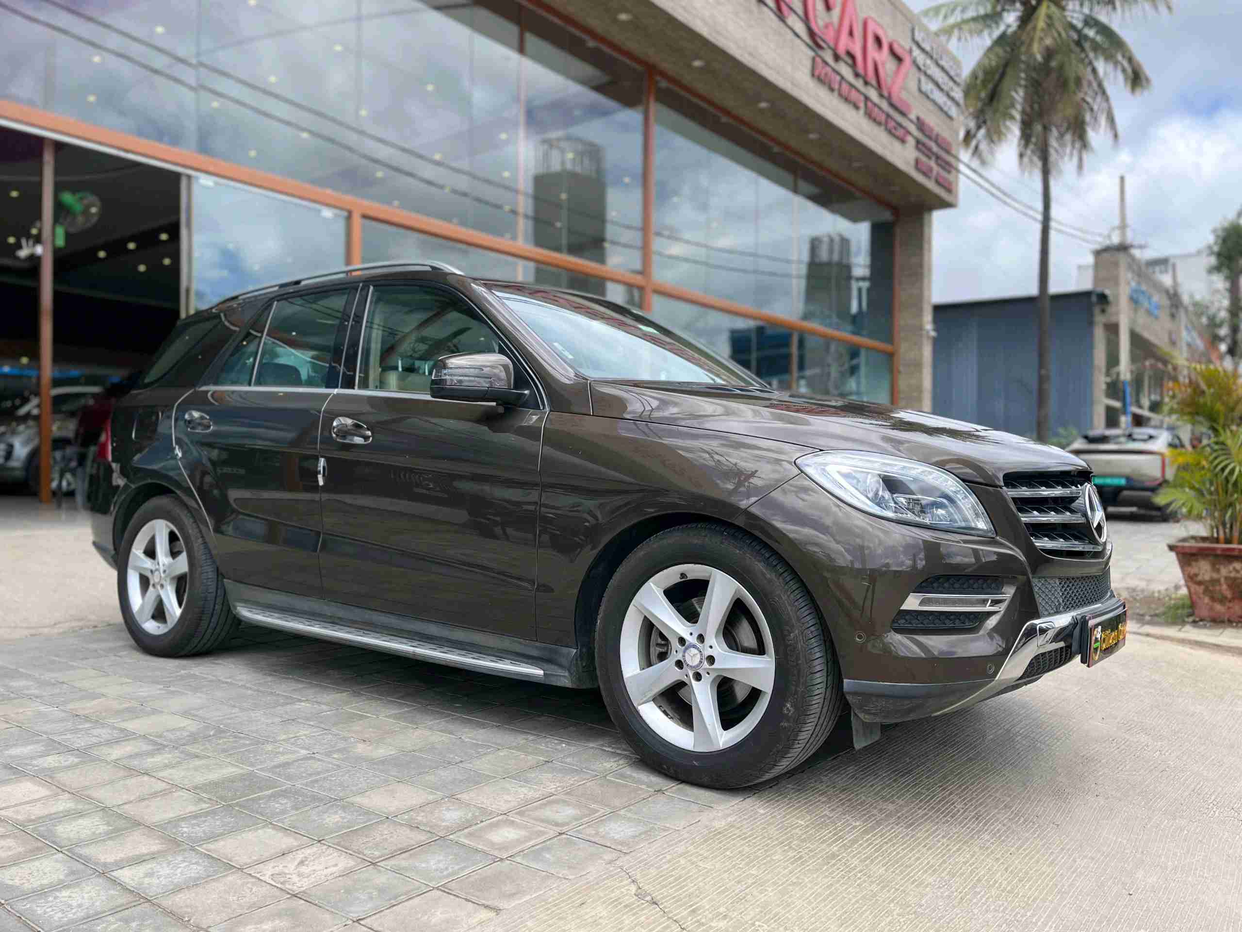 Mercedes Benz Ml photo 2