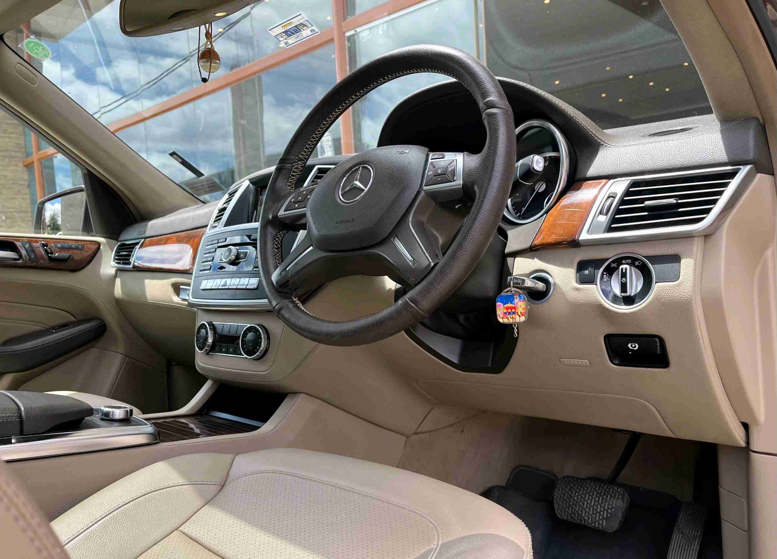 Mercedes Benz Ml photo 8