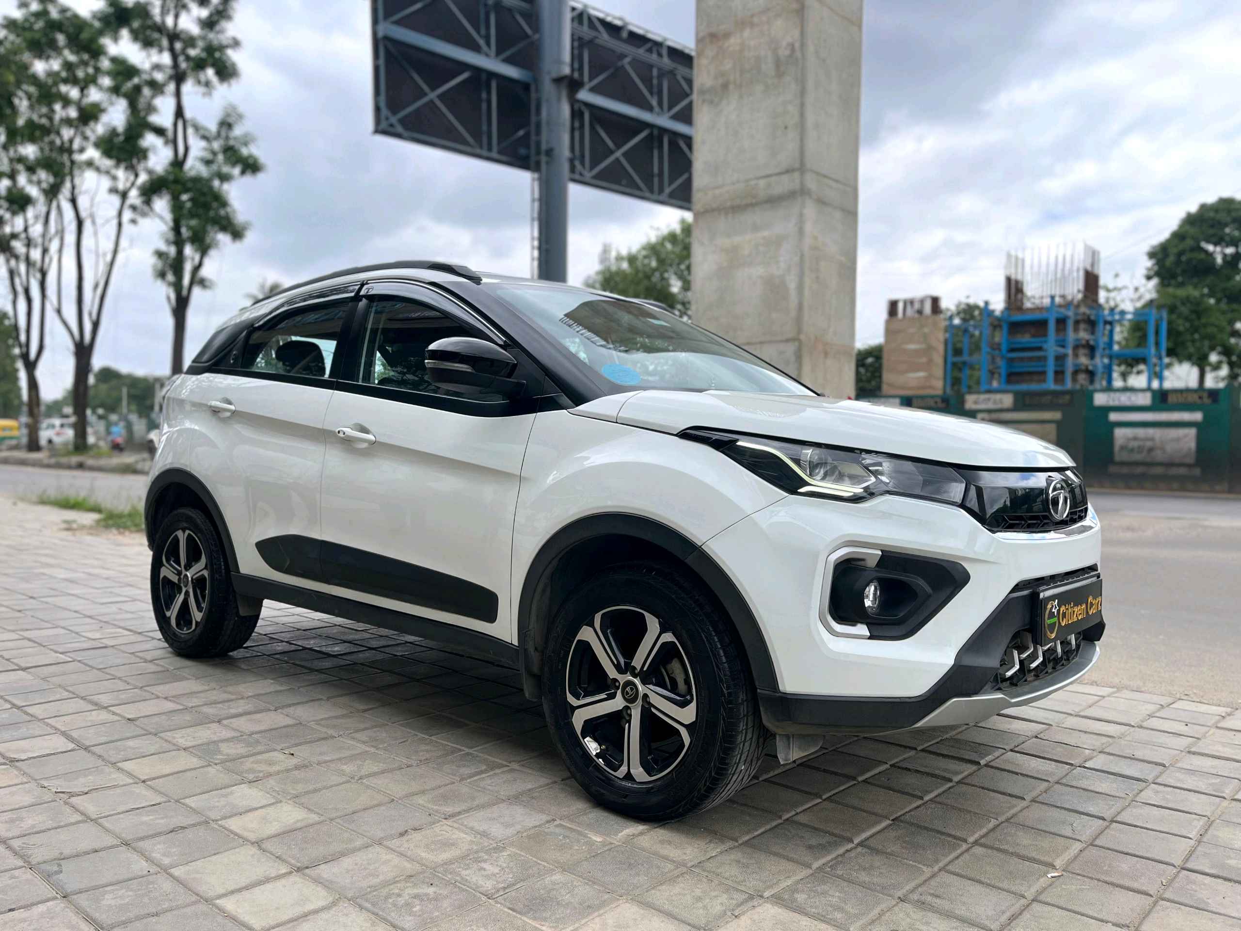 Tata Nexon photo 3
