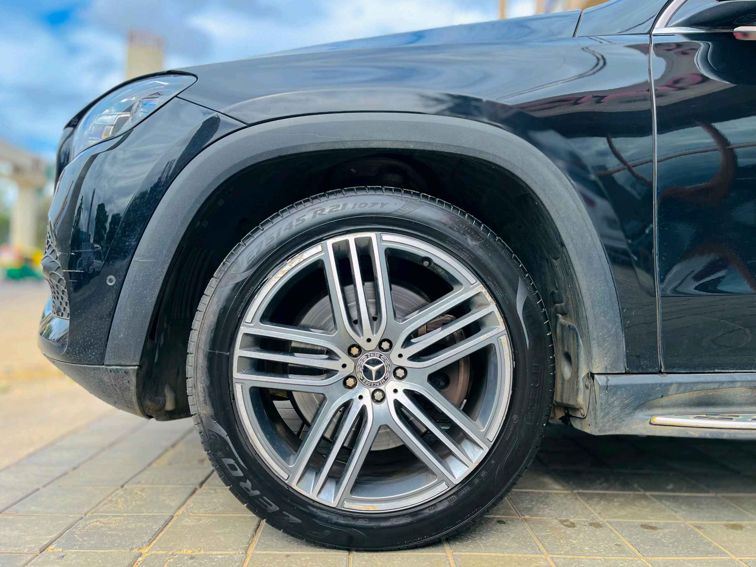 Mercedes Benz Gls photo 10